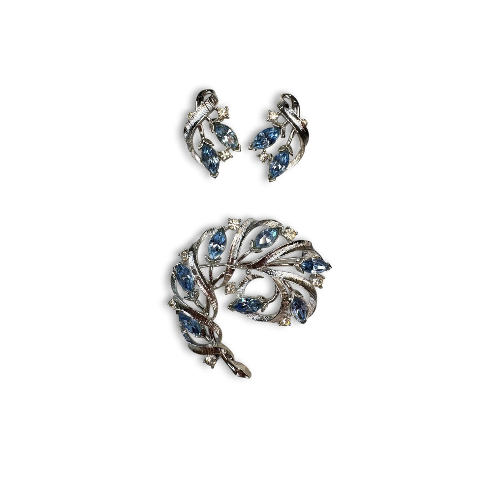 Lisner Blue Rhinestone Floral Brooch Earrings Set Silver Tone Mid Century