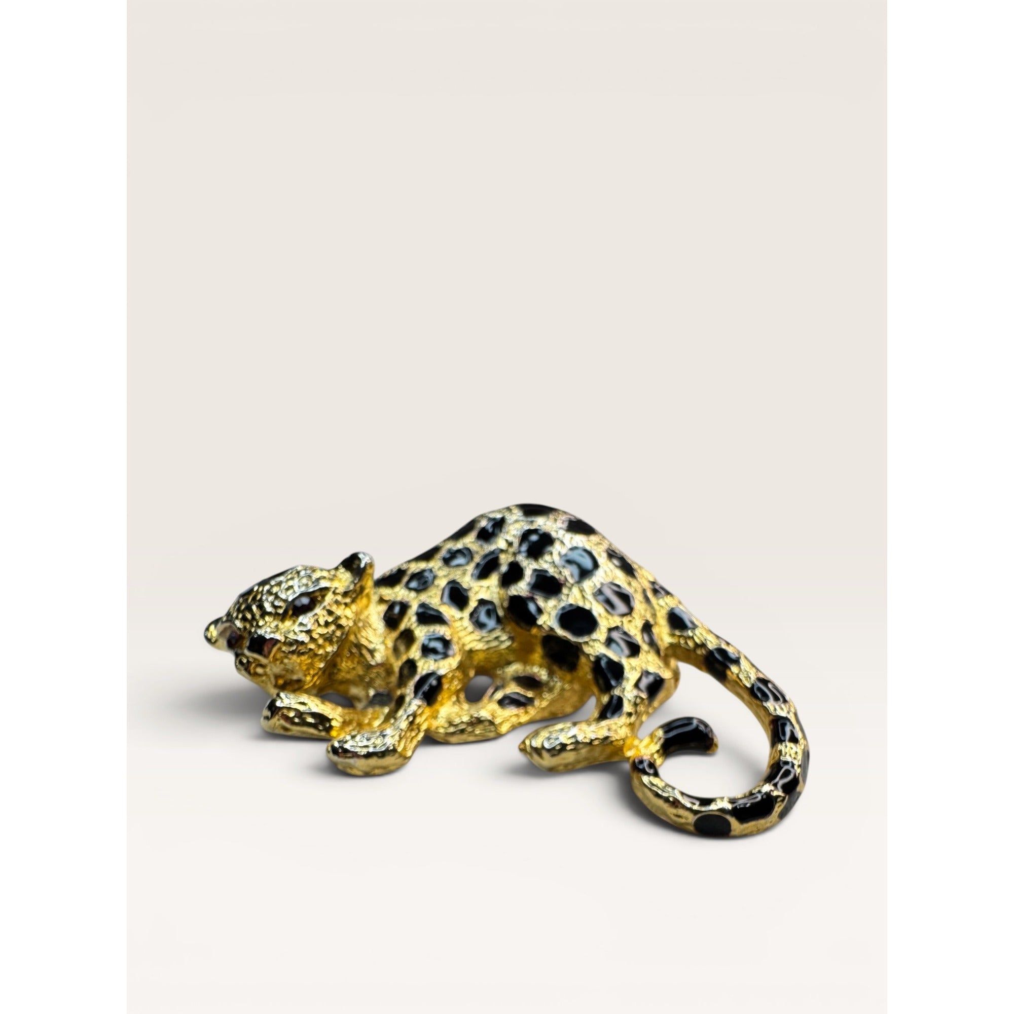 Park Lane 1980s Black Enamel Gold Tone Leopard Brooch Figural Vintage