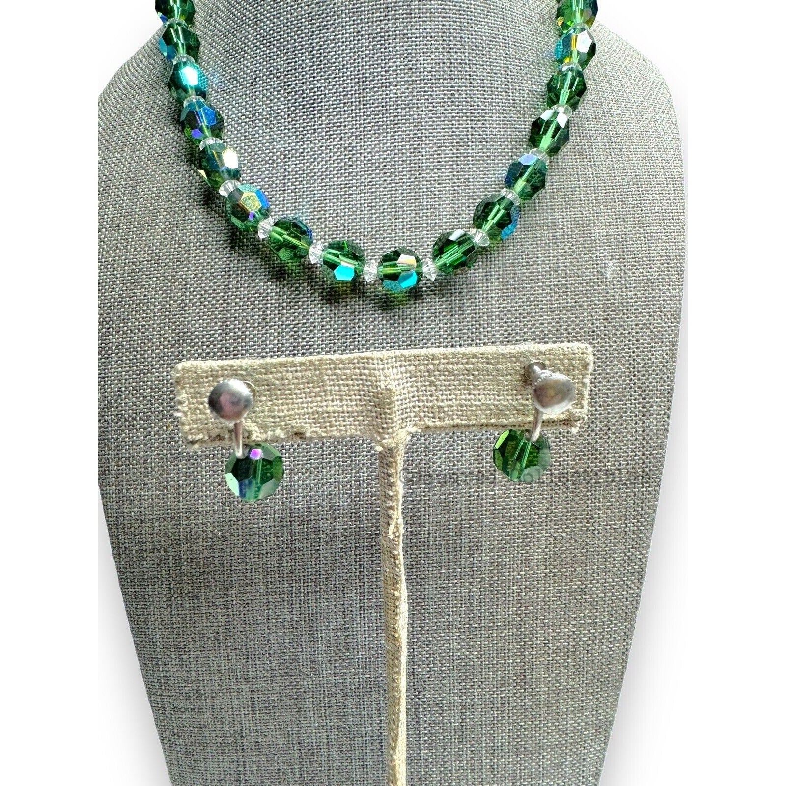 Vintage Green Aurora Borealis Crystal Necklace Screwback Earrings Set Silver Tone