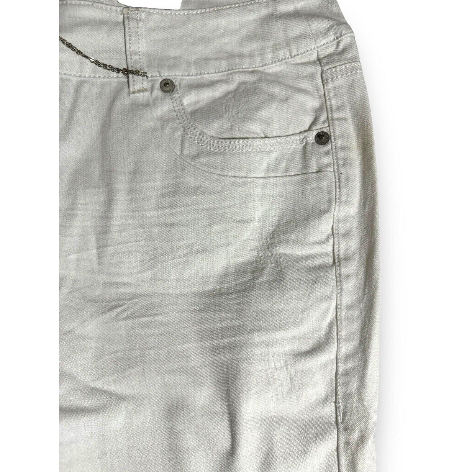 Torrid White Stretch Denim Jeans Womens 18R Straight Leg New With Tags