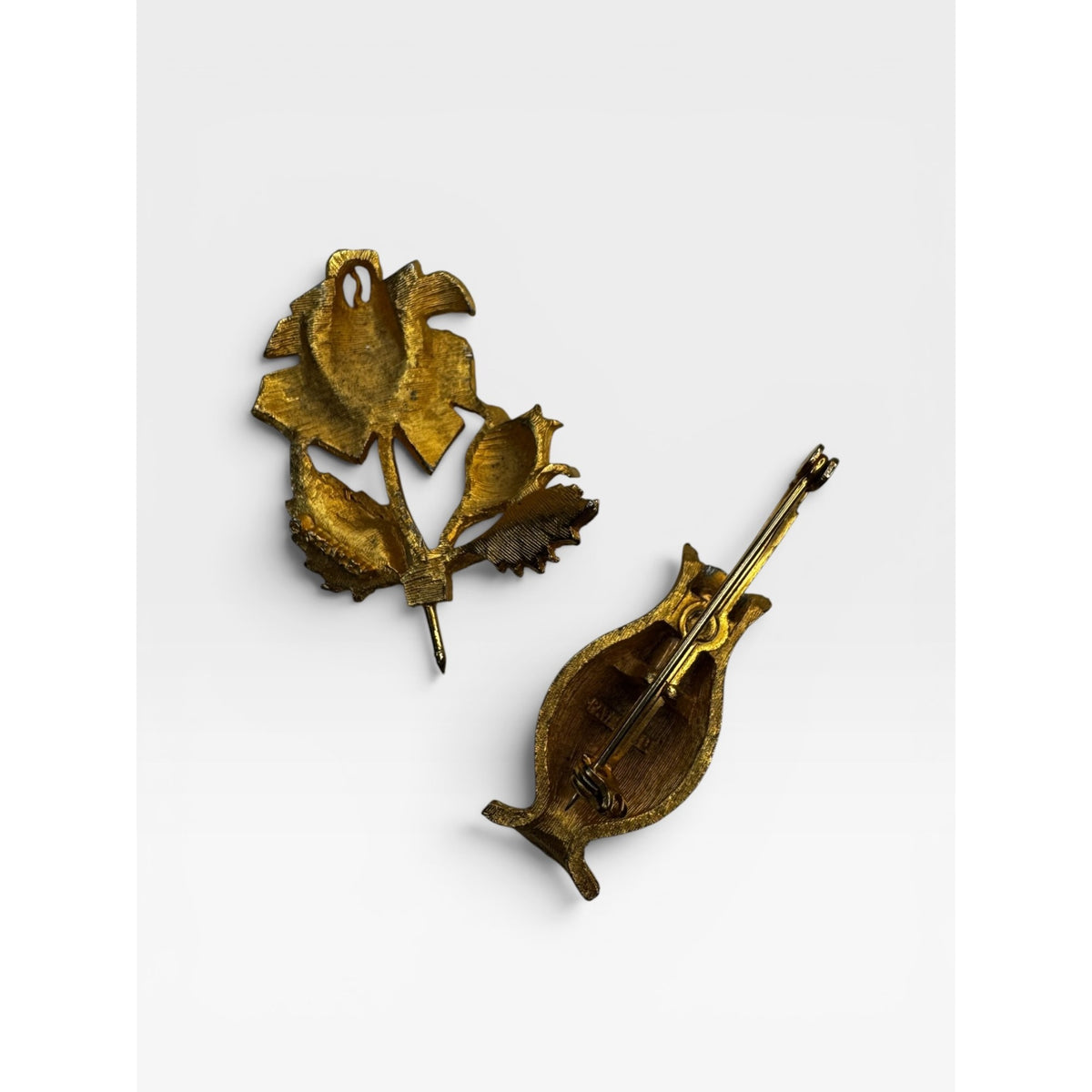 Stanley Convertible Rose in Vase Brooch Stickpin Gold Tone Vintage 1965-1971