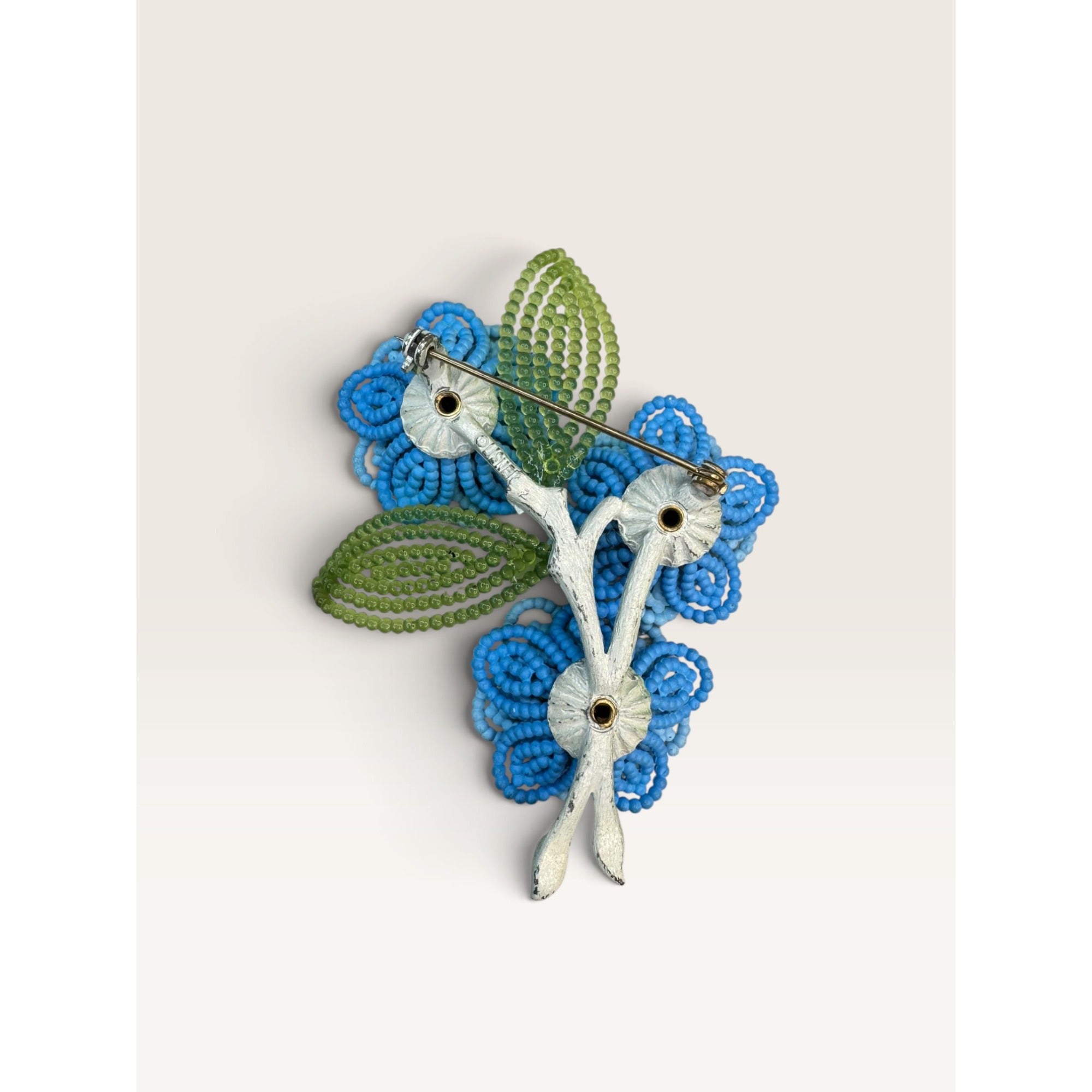 Lisner Vintage 1960s Molded Plastic Blue Flower Green Leaf Brooch Pin 2.96"