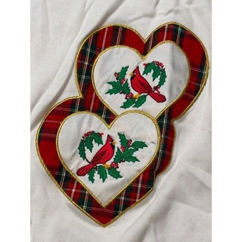 NutCracker Ladies S Sweatshirt White Cardinals Plaid Hearts Graphic 90s Vintage