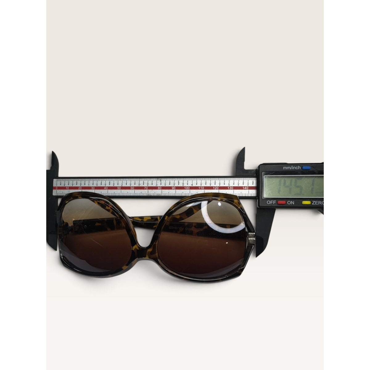 Oversized Tortoise Shell Butterfly Sunglasses Brown Gradient Cut Out Lens