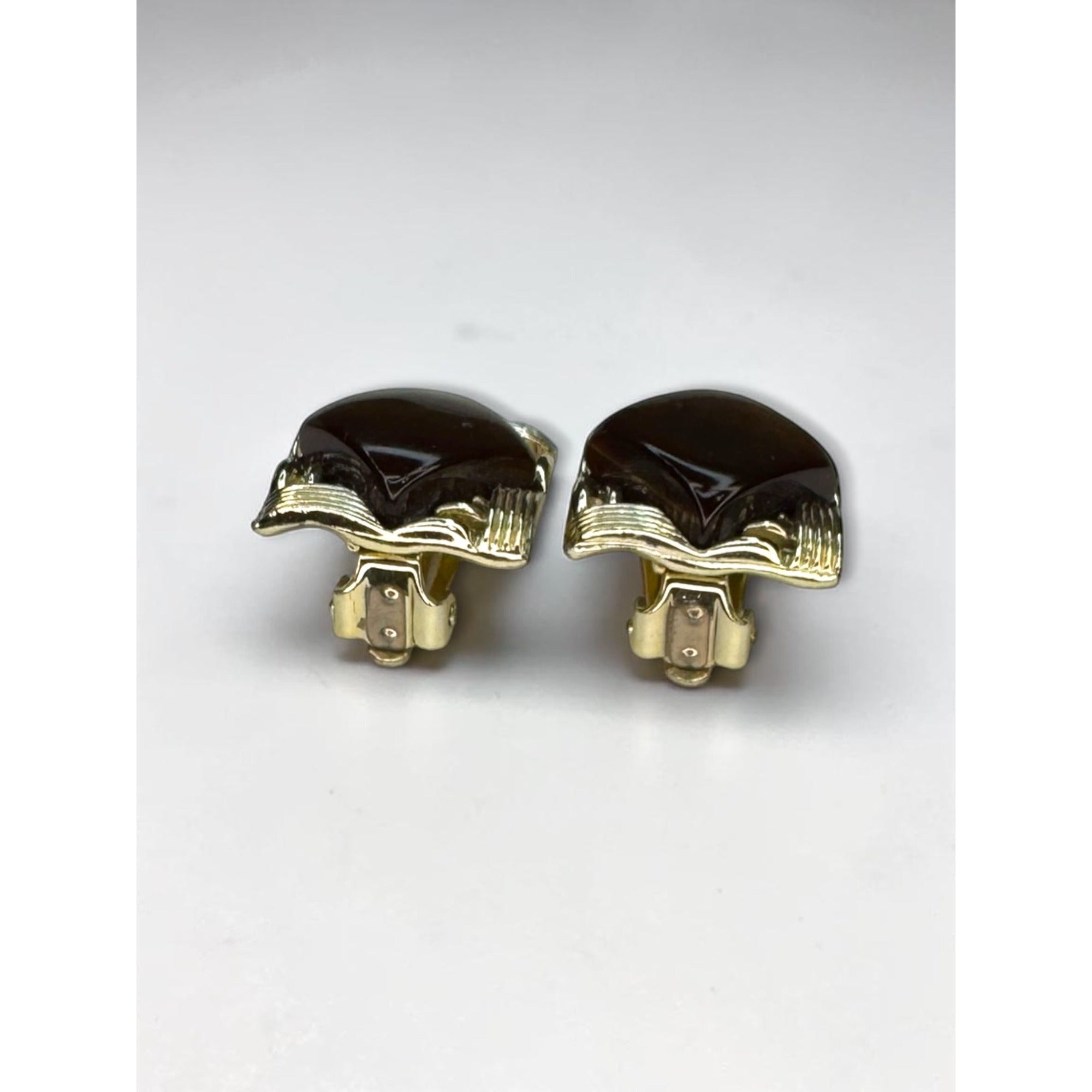 Coro Brown Moonglow Lucite Square Clip On Earrings Gold Tone 1960s Vintage