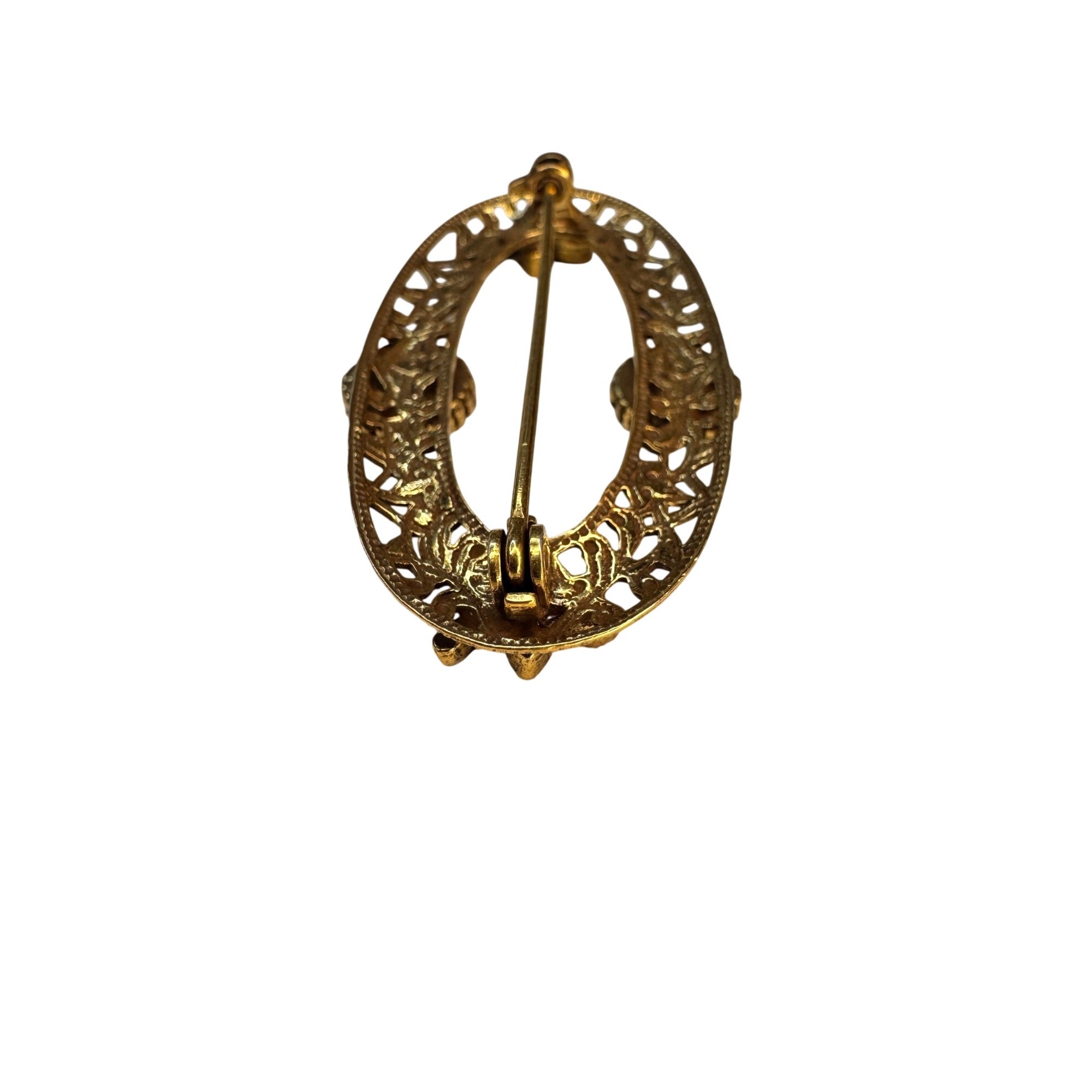 Oval Brooch Gold Tone Enamel Daisy Filigree Floral 1960s Vintage Unsigned