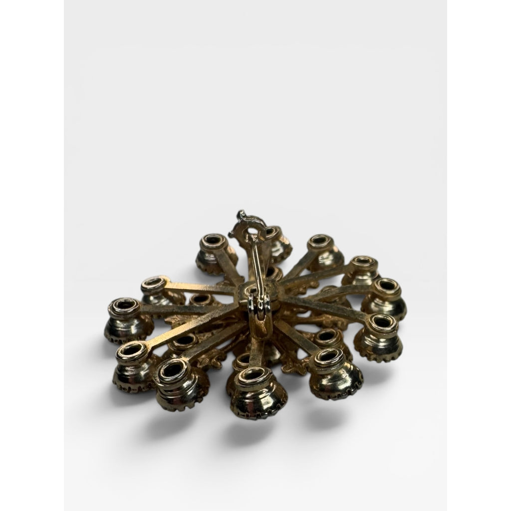 Lavender Crystal Starburst Snowflake Brooch Gold Tone Rhinestone Pin