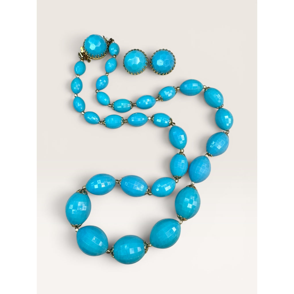 Hong Kong Blue Molded Plastic Acrylic Bead Necklace Clip Earrings Set Vintage