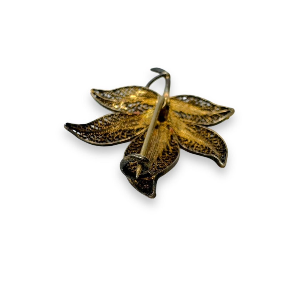 Filigree Leaf Brooch Pin Gold Vermeil Sterling Silver 2.21g Vintage