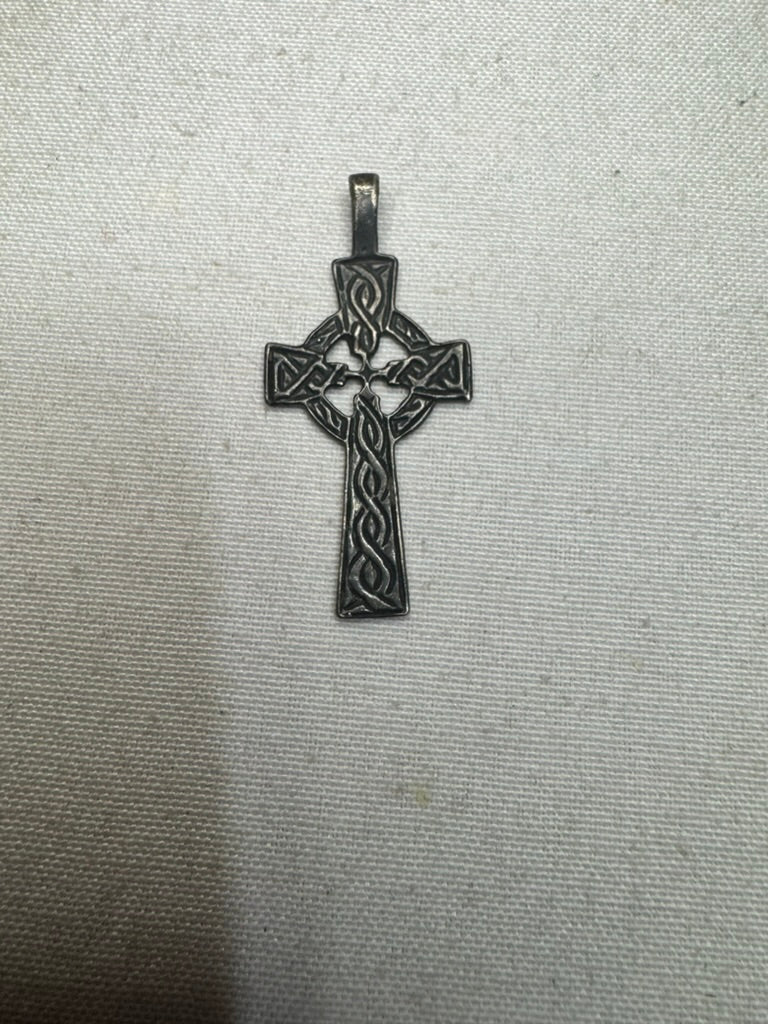 celtic cross pendant