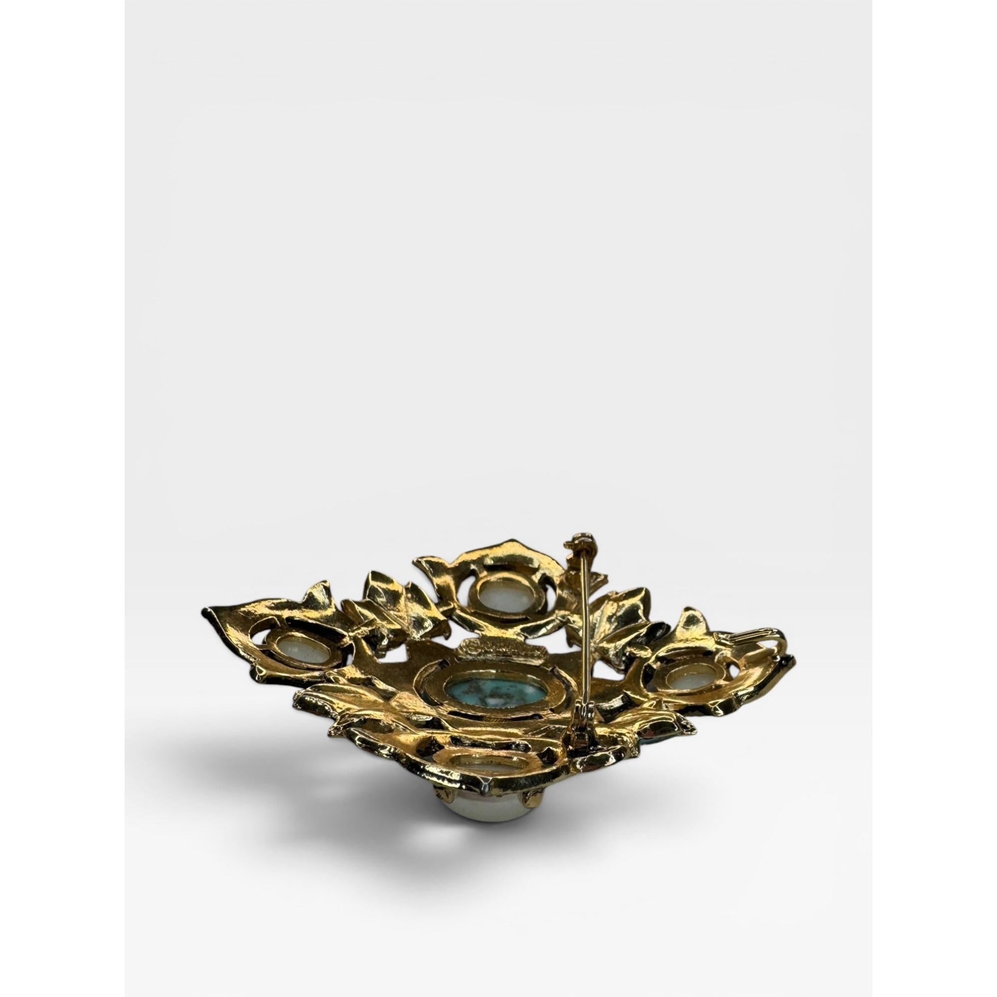 Sarah Coventry Remembrance Pendant Brooch 1968 Vintage