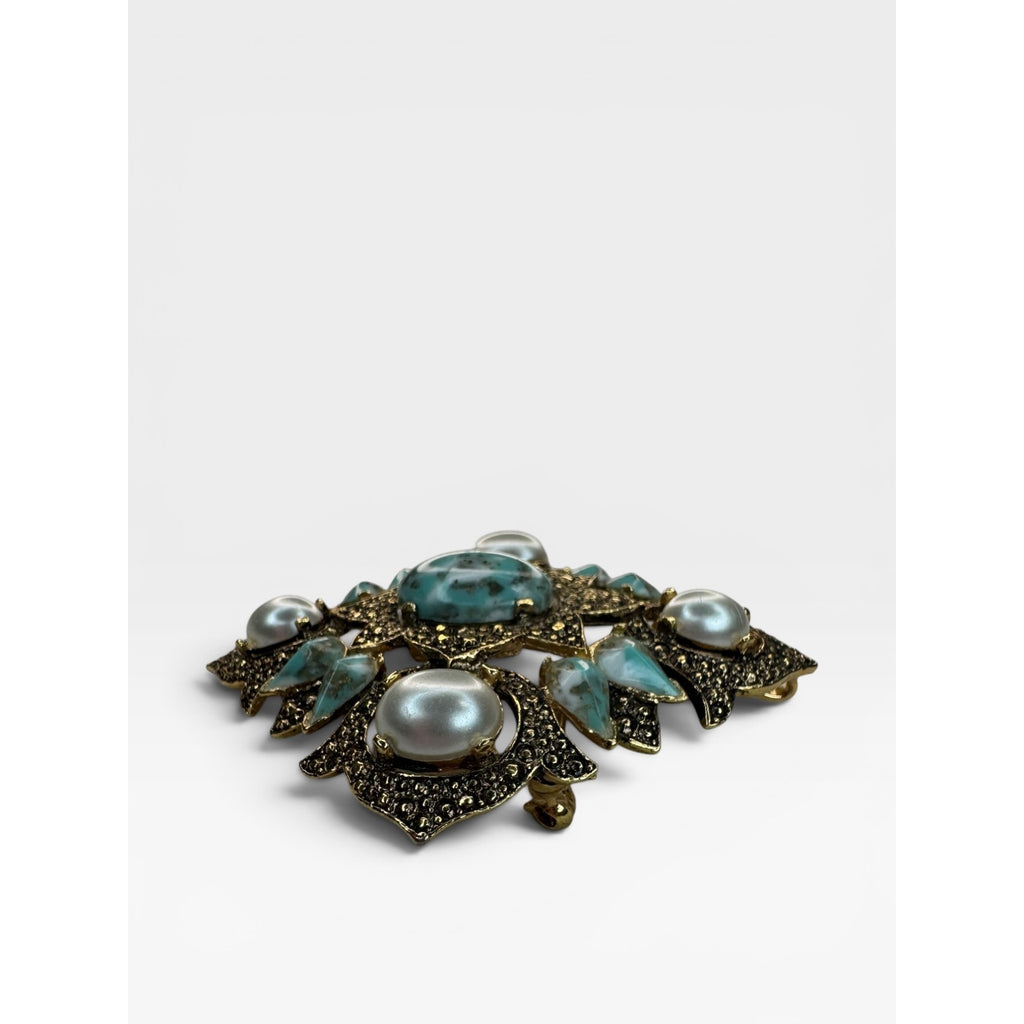 Sarah Coventry Remembrance Pendant Brooch 1968 Vintage