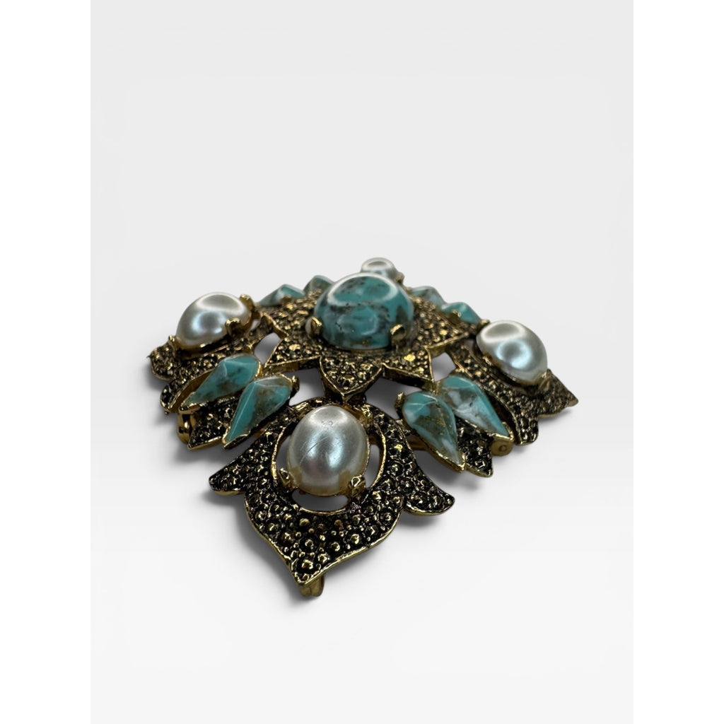 Sarah Coventry Remembrance Pendant Brooch 1968 Vintage
