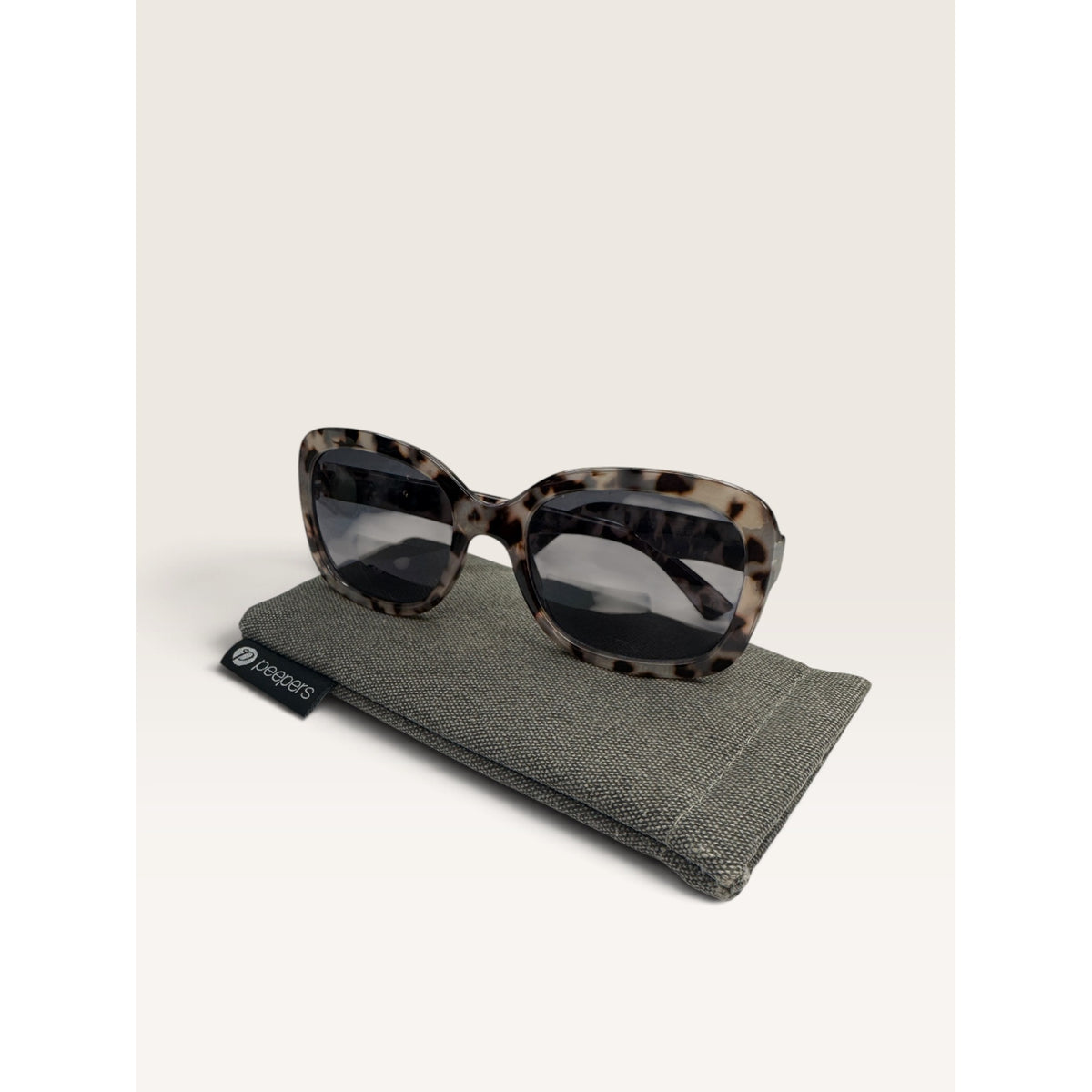 Peepers Shasta Gray Faux Tortoise Bifocal 2.50 Reading Sunglasses Square 52mm