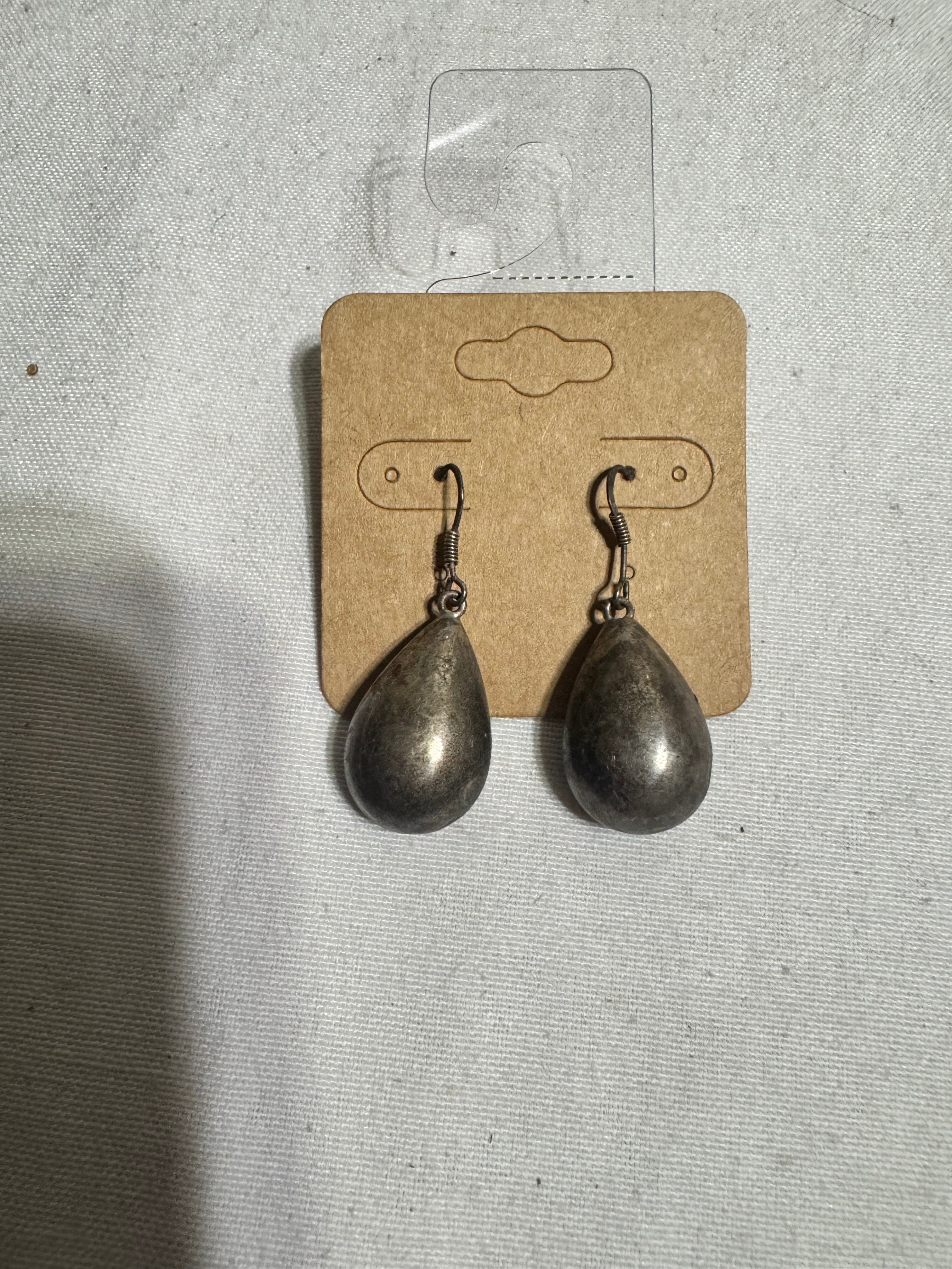 925 hollow tear drop earrings