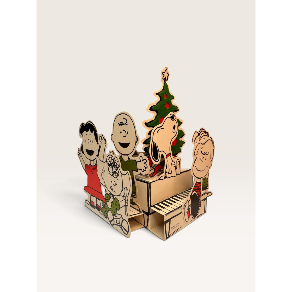 1970s Hallmark Peanuts Christmas Pop Up Centerpiece Snoopy Piano Tree Box
