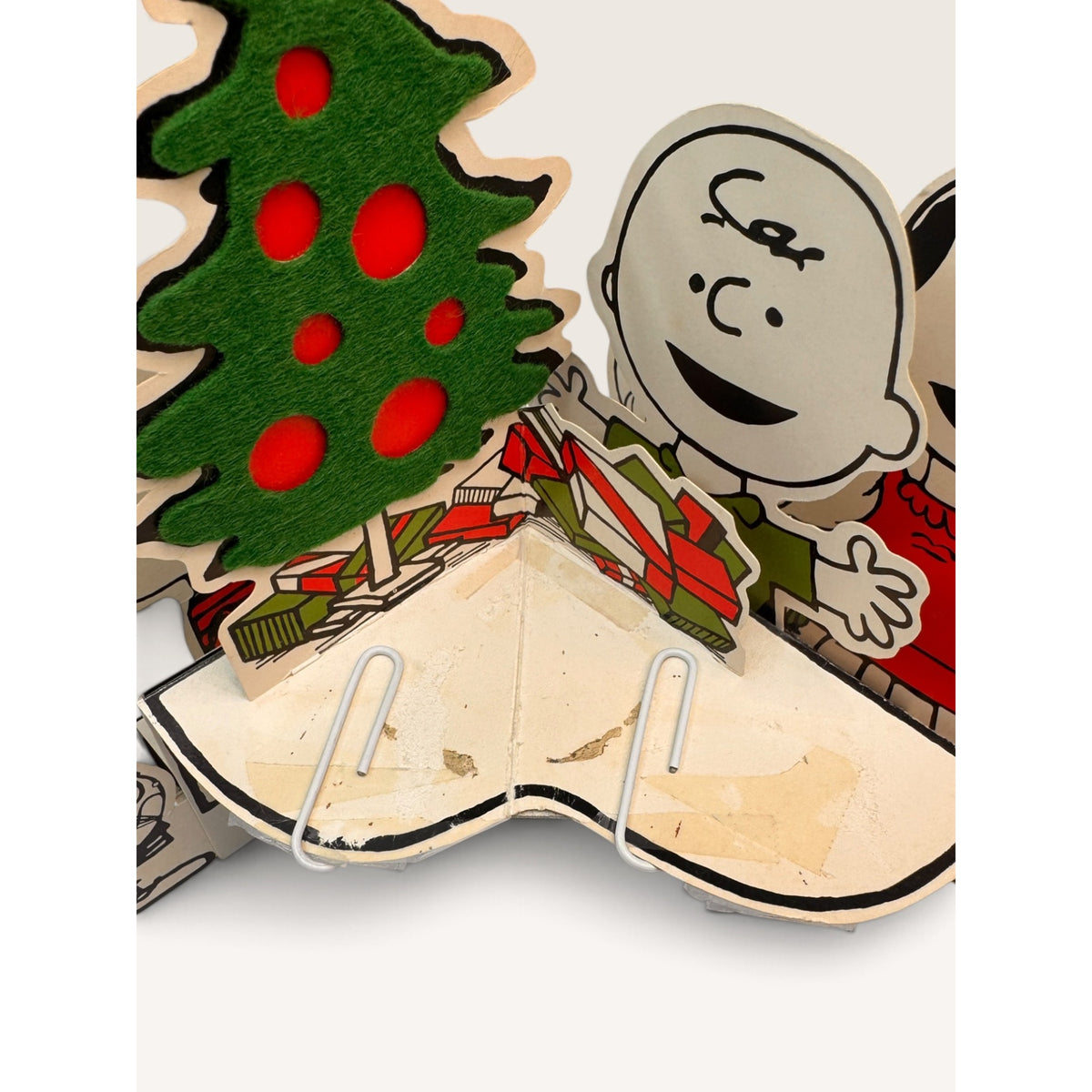 1970s Hallmark Peanuts Christmas Pop Up Centerpiece Snoopy Piano Tree Box