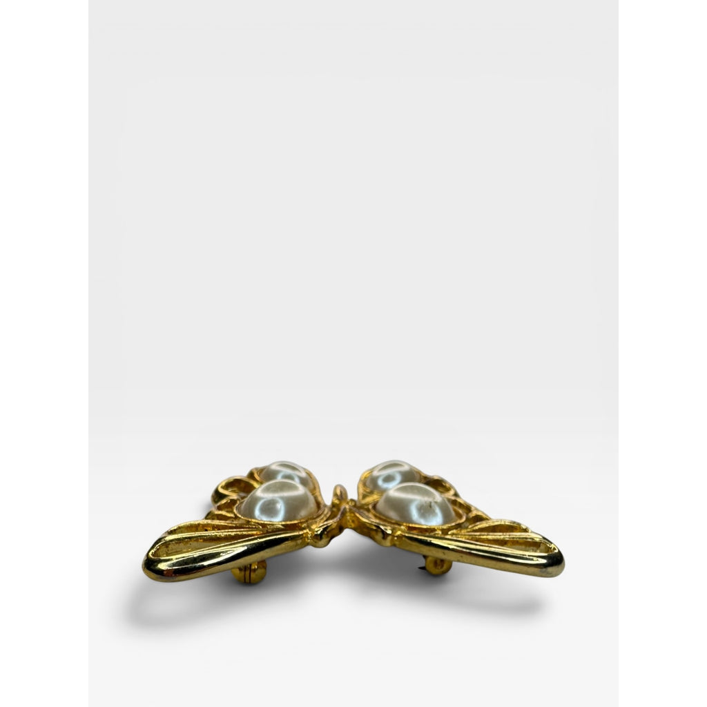 Gold Tone Butterfly Brooch Faux Pearl Openwork Wings Vintage Pin