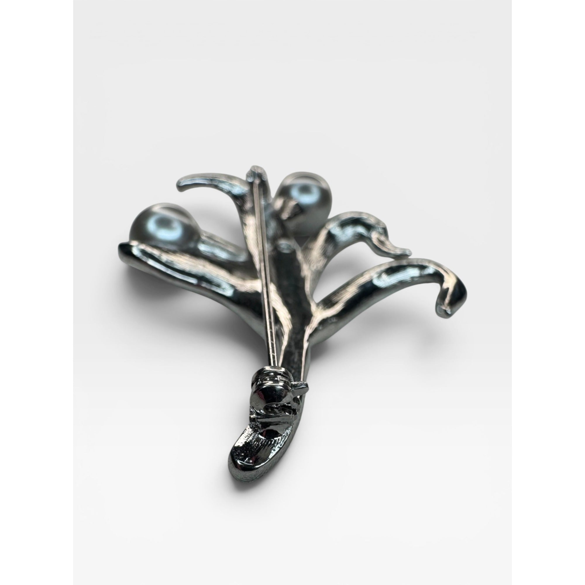 Swarovski Crystal Silver Glass Pearl Floral Spray Brooch Pin
