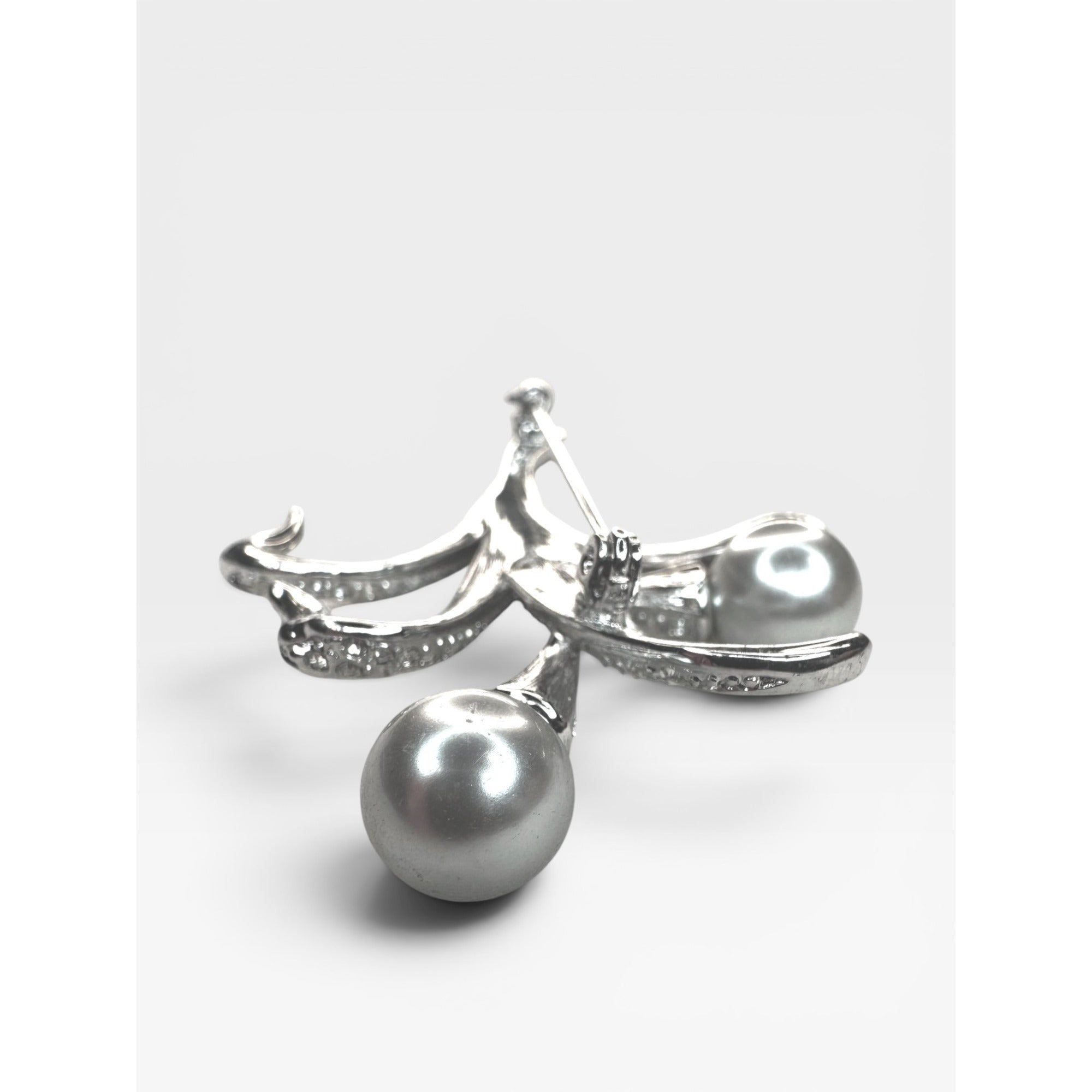 Swarovski Crystal Silver Glass Pearl Floral Spray Brooch Pin