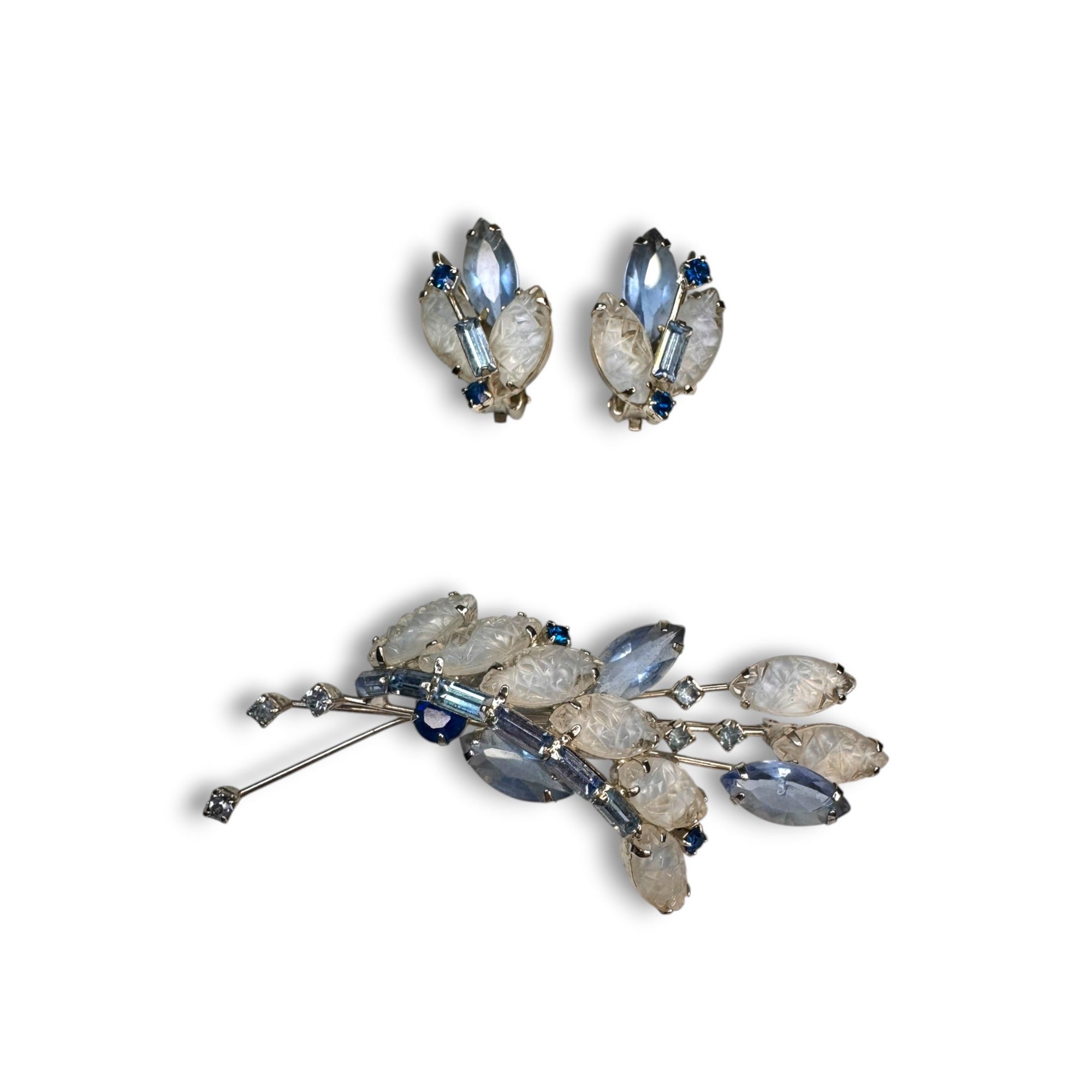 1950s Blue Crystal Molded Glass Brooch Earring Set Vintage Floral
