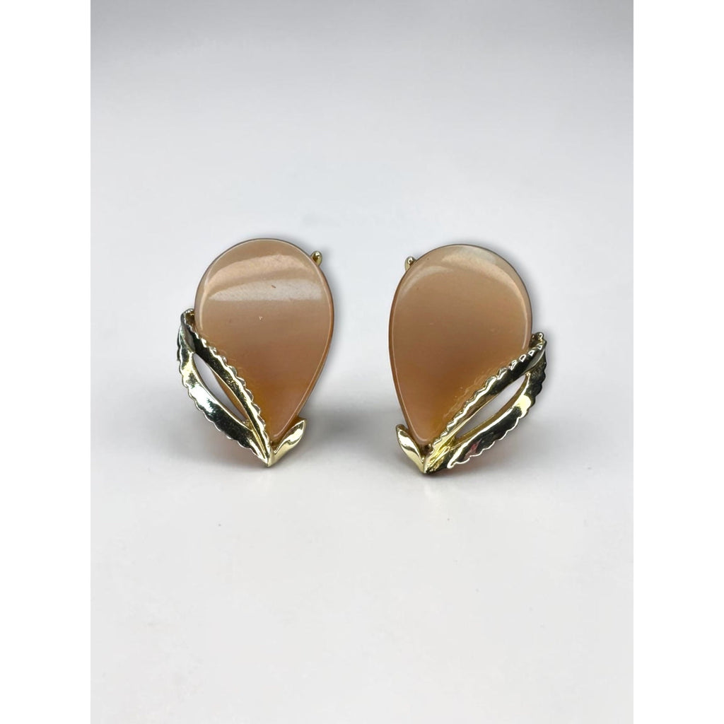 Tan Lucite Teardrop Leaf Clip On Earrings Gold Tone 1960s Vintage
