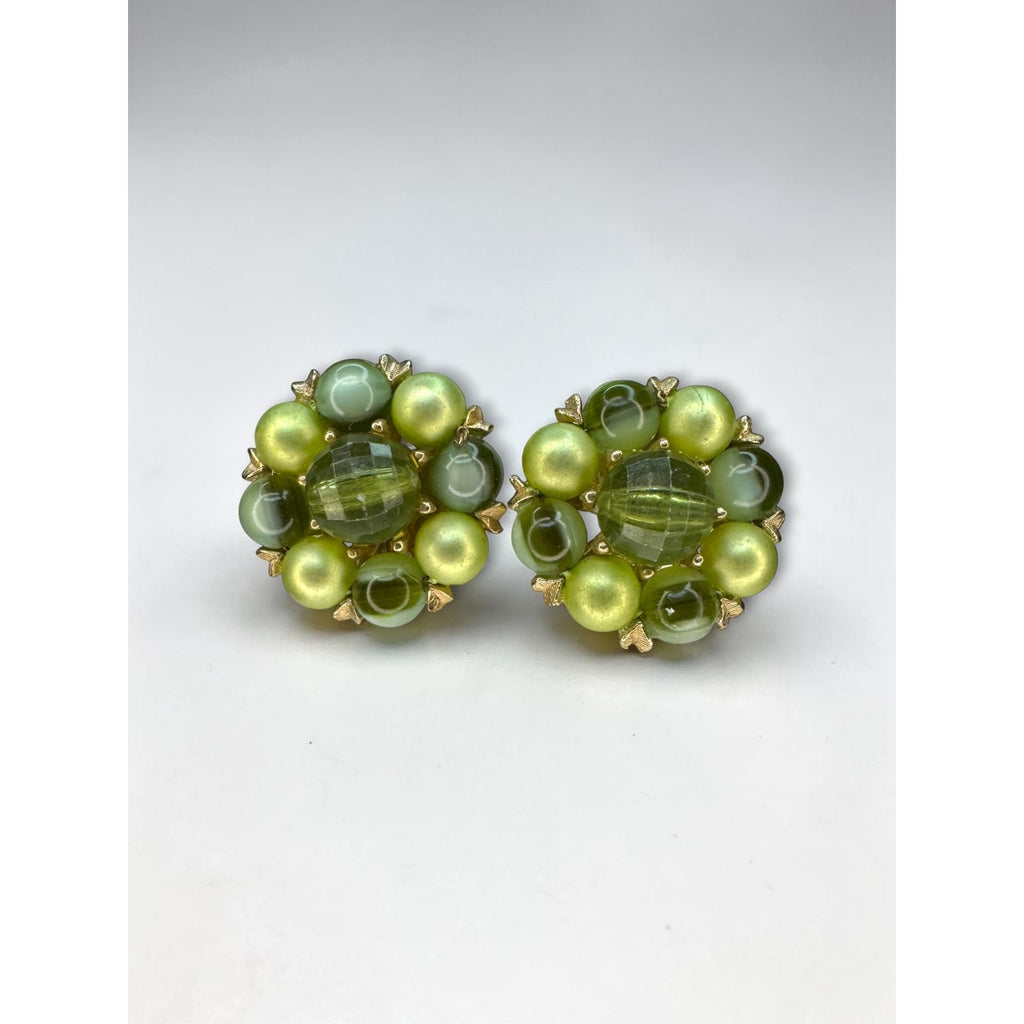 Green Beaded Cluster Clip On Earrings Gold Tone 1960s Vintage