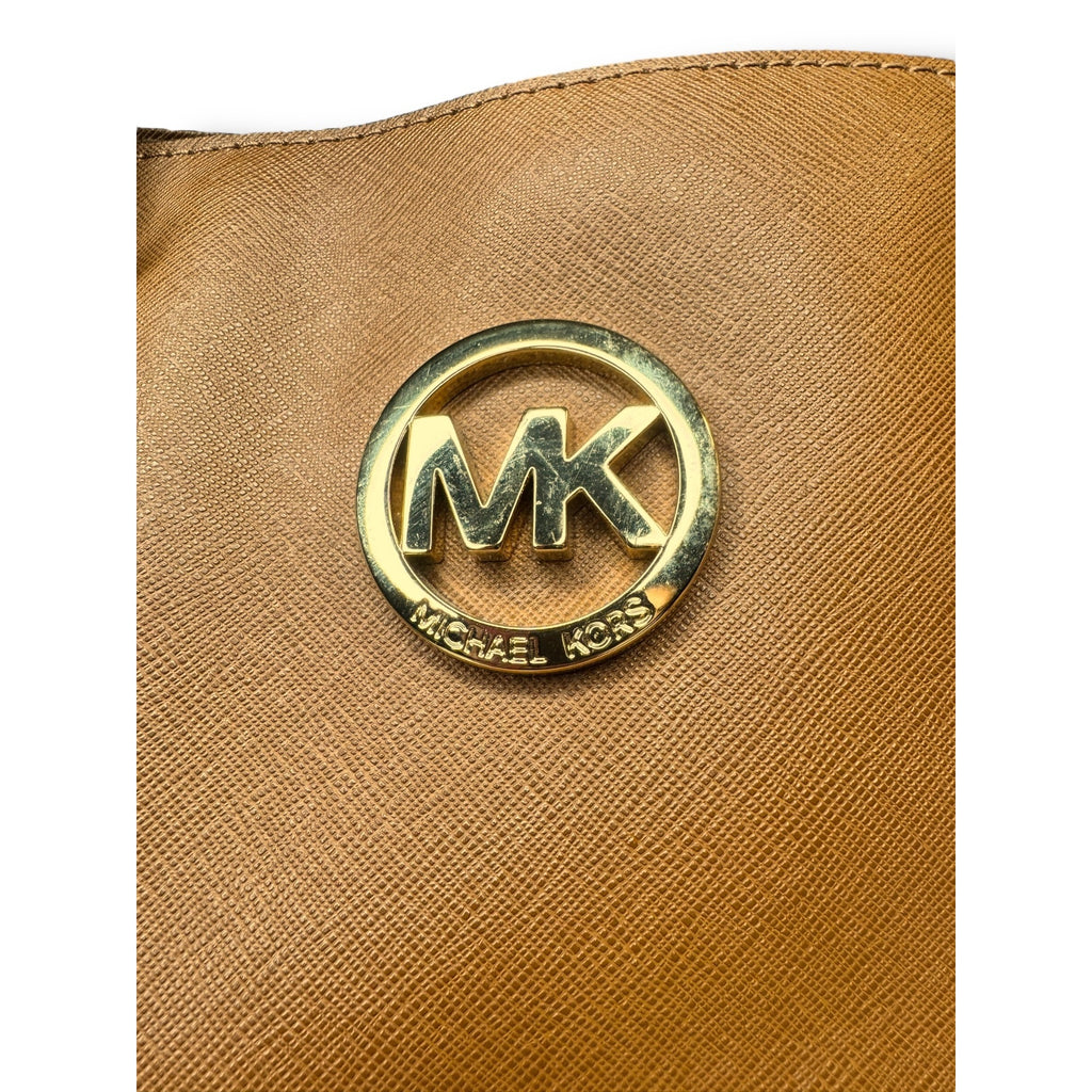 Michael Kors Jet Set Tote Brown Saffiano Leather Adjustable Straps Gold Tone Hardware