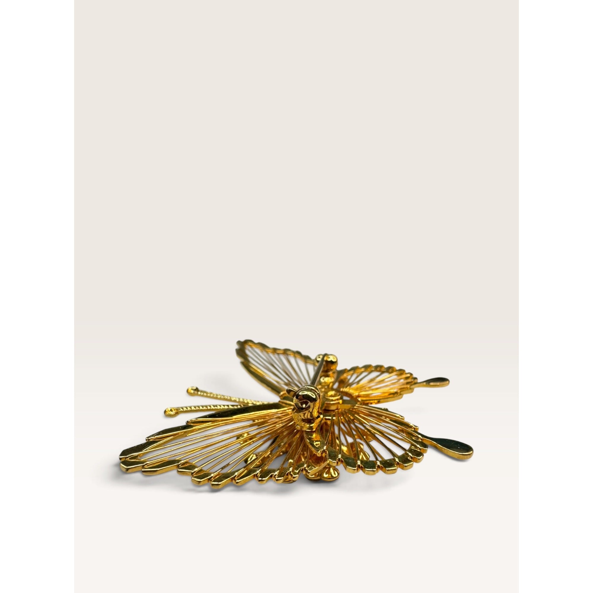 Monet Vintage 1970s Gold Tone Openwork Wire Butterfly Clear Rhinestone Brooch 1.68"