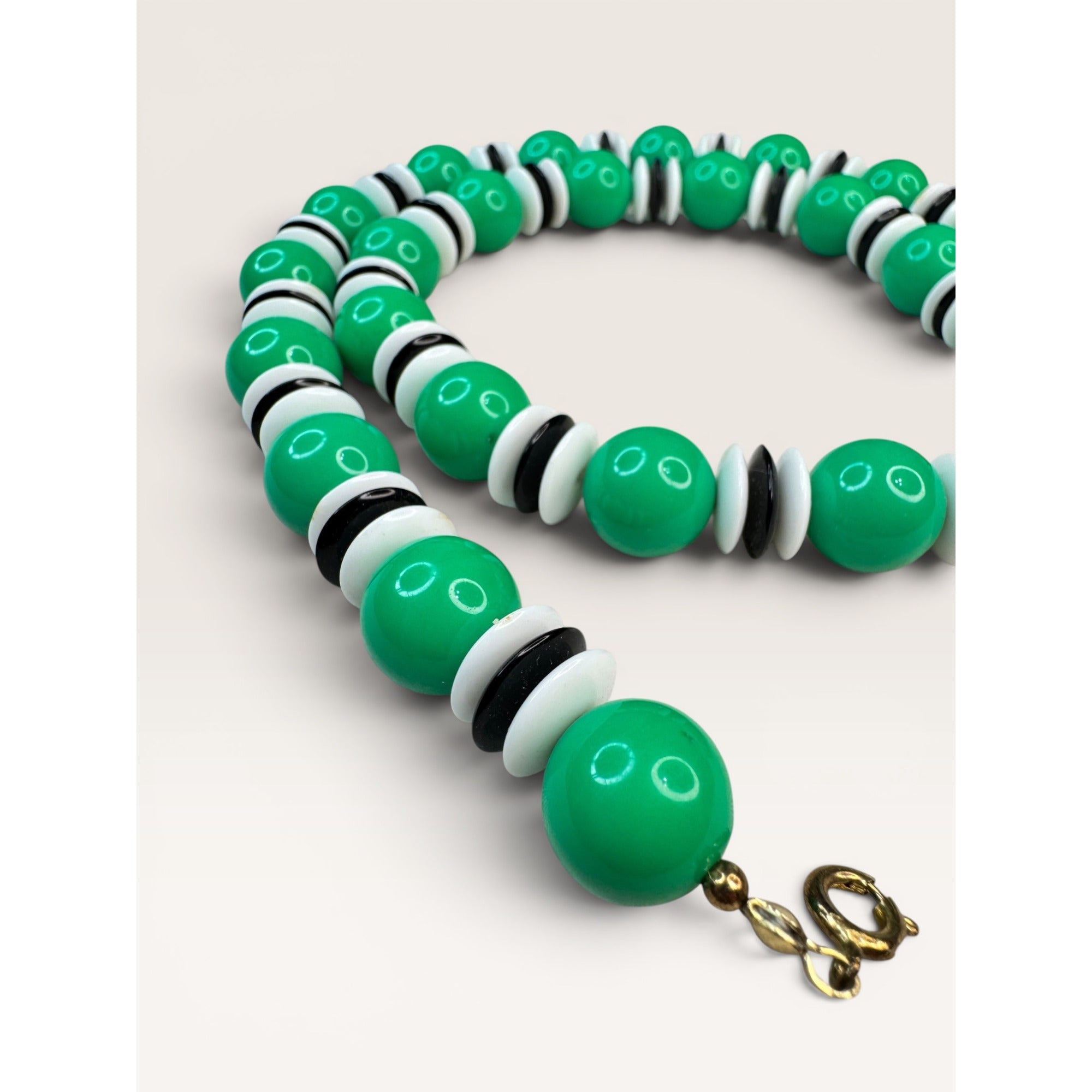 1970s Green Black White Acrylic Bead Single Strand Necklace 23" Vintage