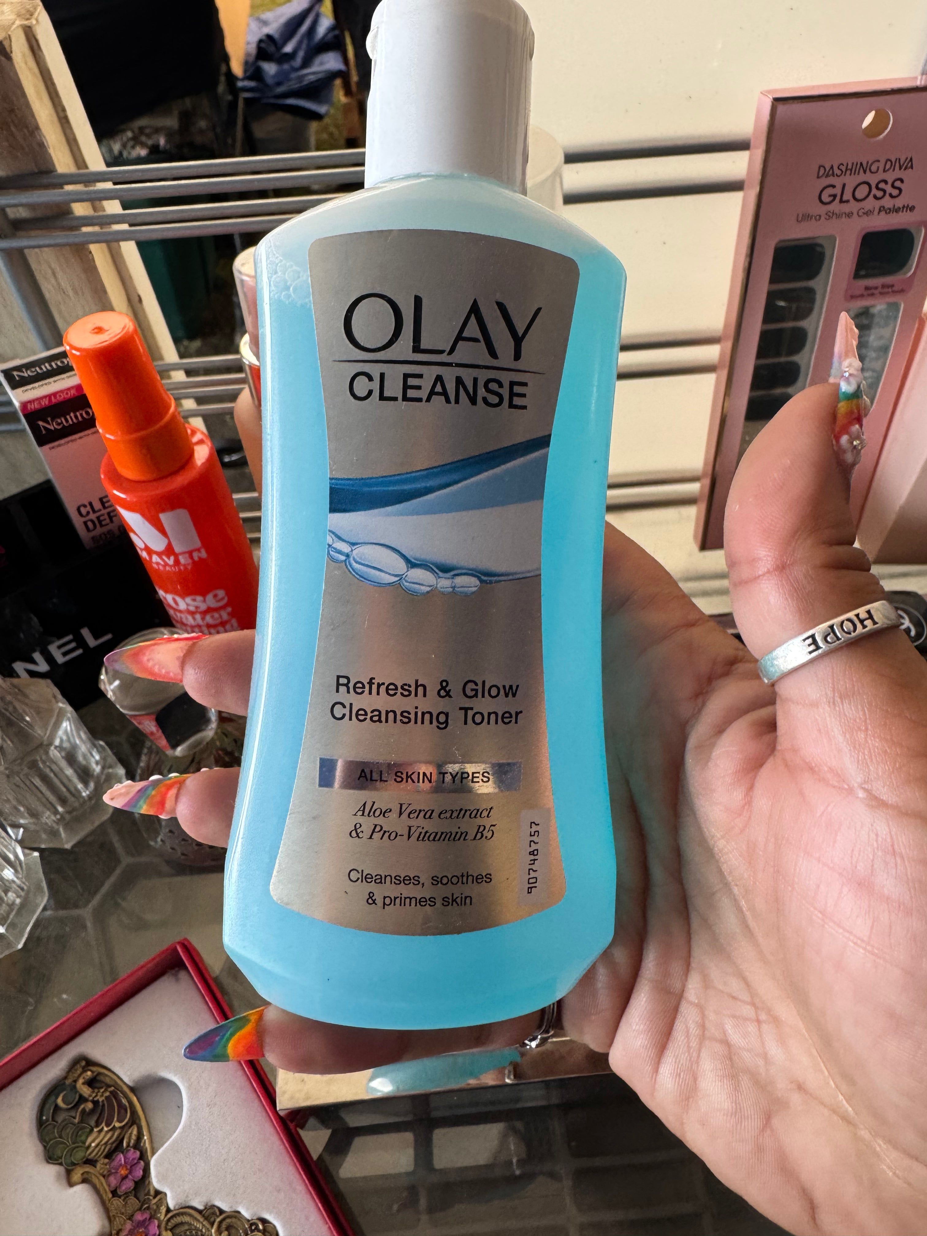 Olay toner