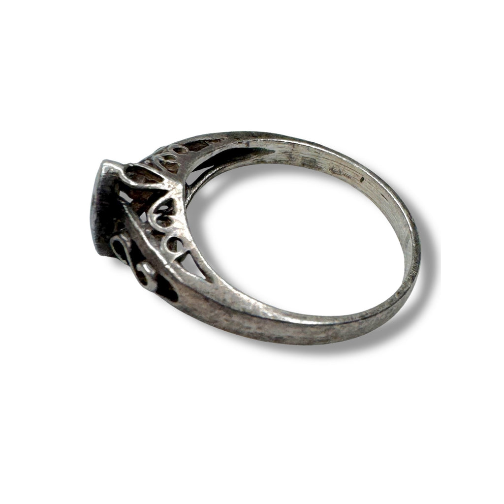 Sterling Silver Malachite Ring Size 5 Elegant Design