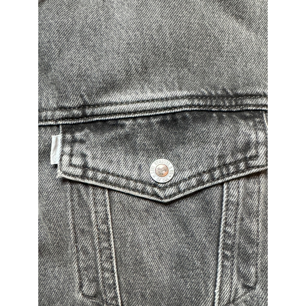 Levi's Mens Large SilverTab Faded Black Denim Sherpa Lined Trucker Jacket 90s
