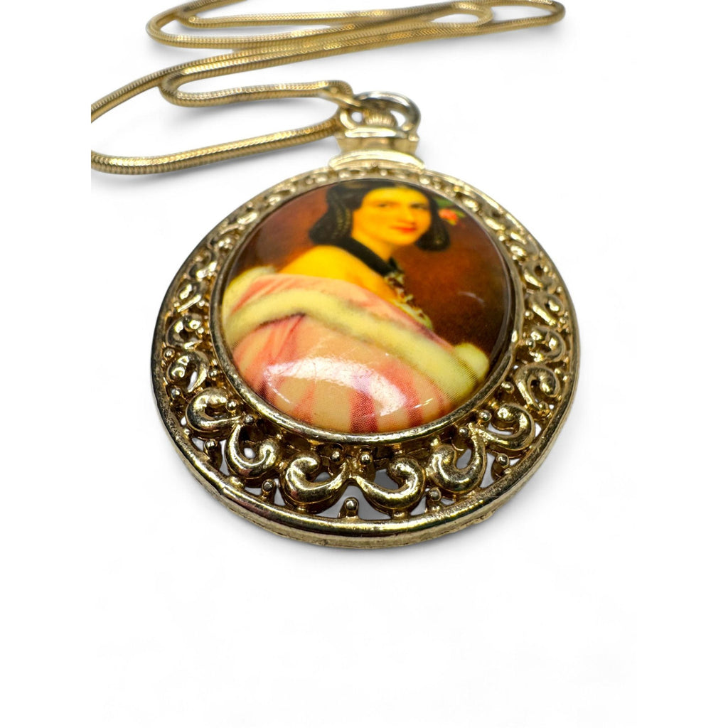 M. Jent Vintage Gold Tone Oval Ceramic Portrait Necklace Earrings Set