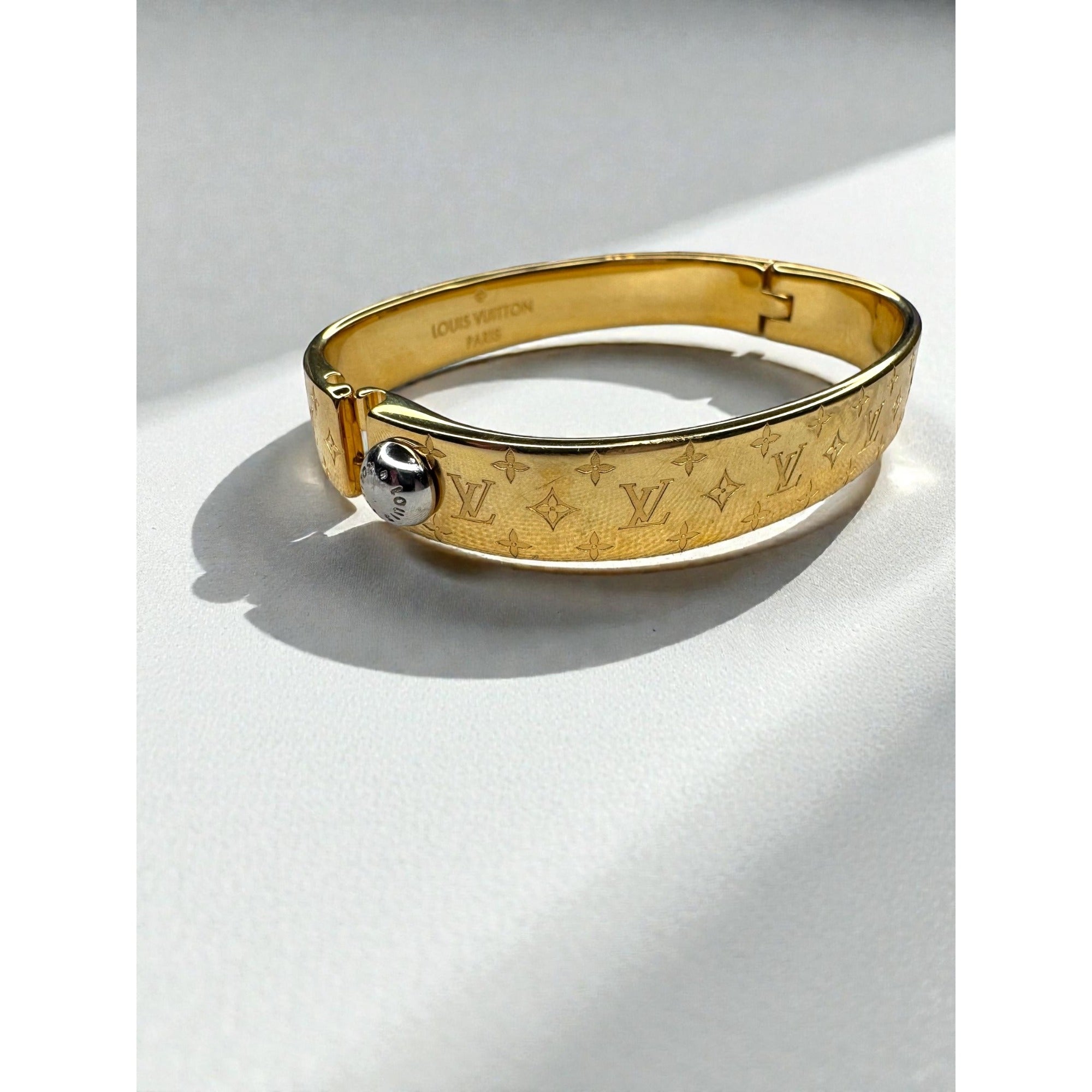 Louis Vuitton Nanogram Monogram Bangle Bracelet M00251 LE4264 Gold Tone