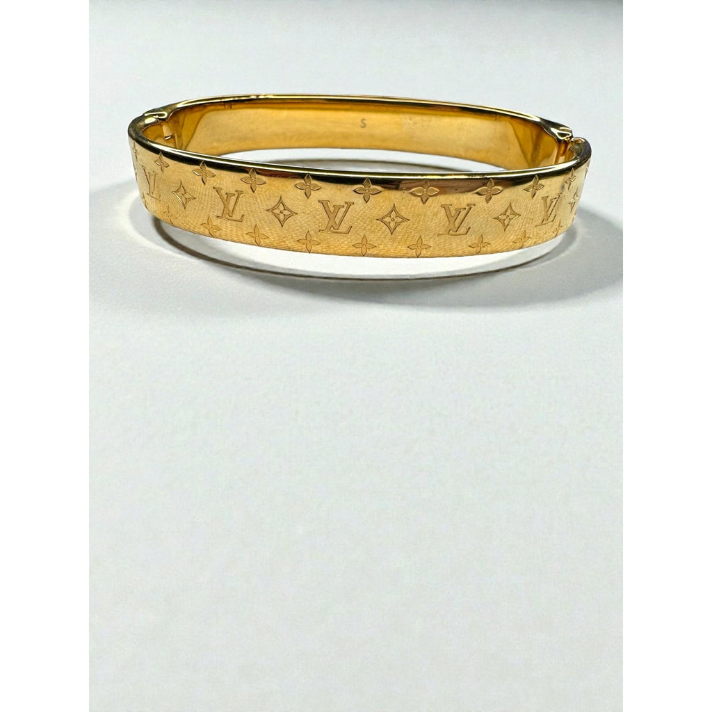 Louis Vuitton Nanogram Monogram Bangle Bracelet M00251 LE4264 Gold Tone