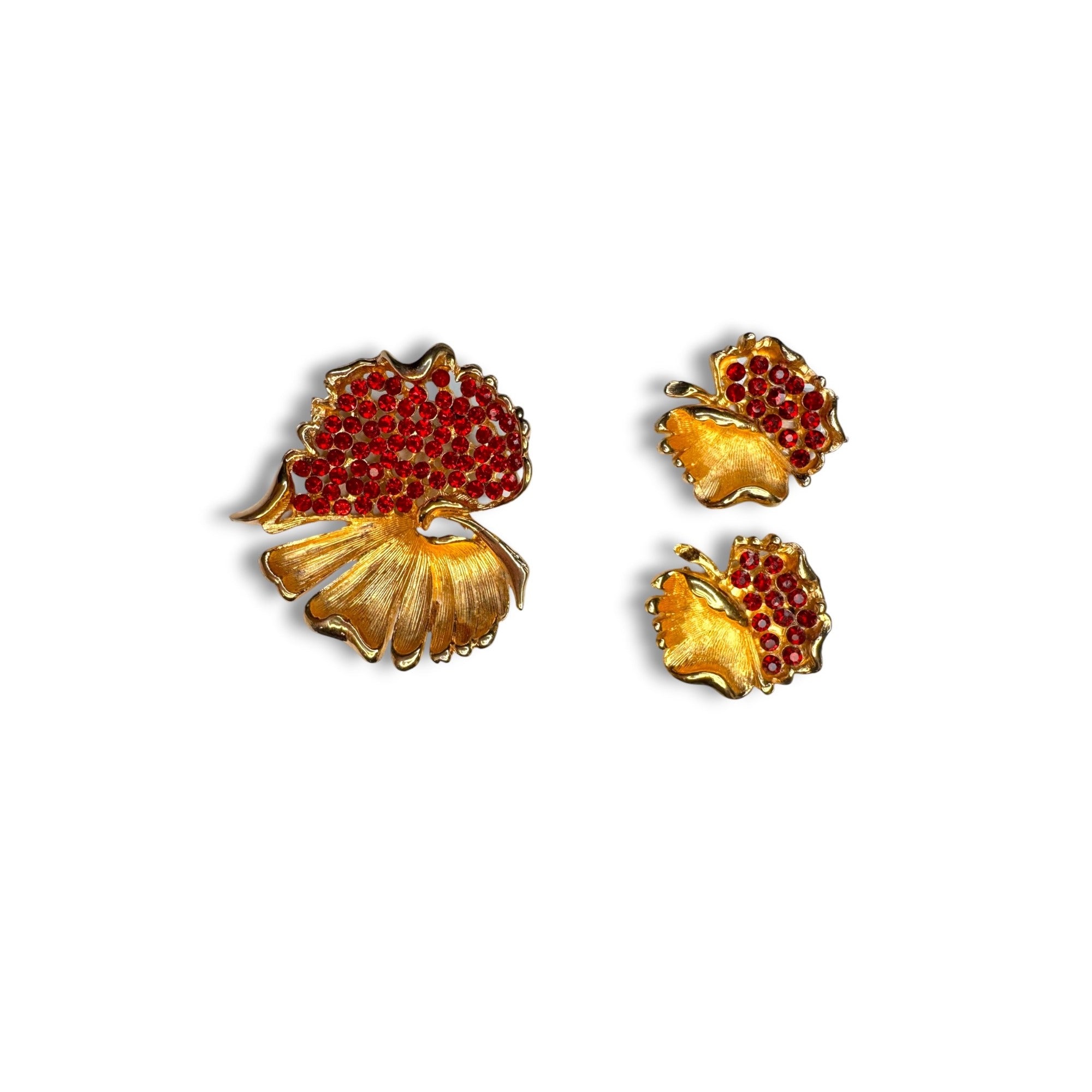 BSK Red Rhinestone Leaf Brooch Earrings Set Gold Tone Omega Back 1960s Vintage