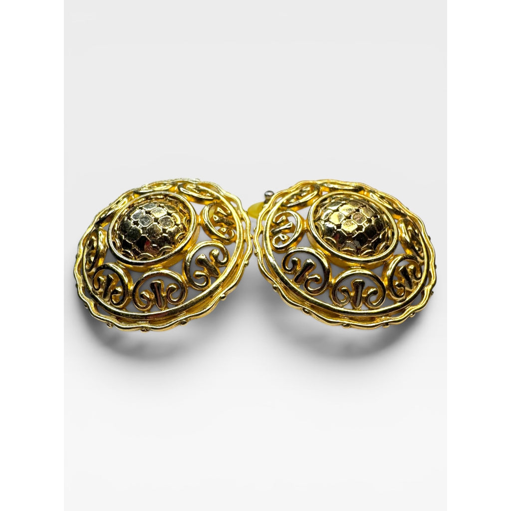 Whiting & Davis Gold Tone Filigree Button Earrings Pierced Post Back Vintage 80s