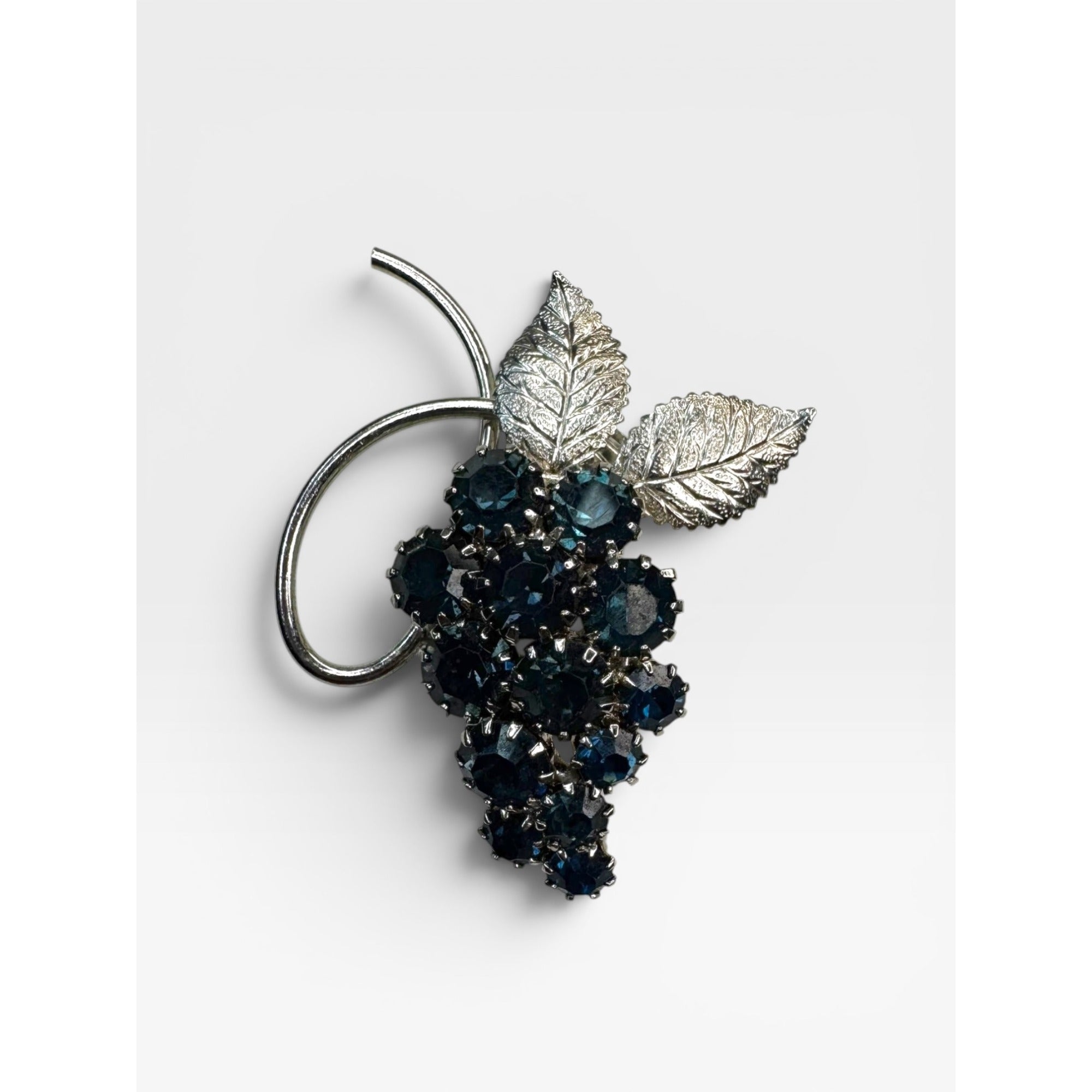 Blue Crystal Grape Cluster Brooch Silver Tone Fruit Pin Vintage 1960s