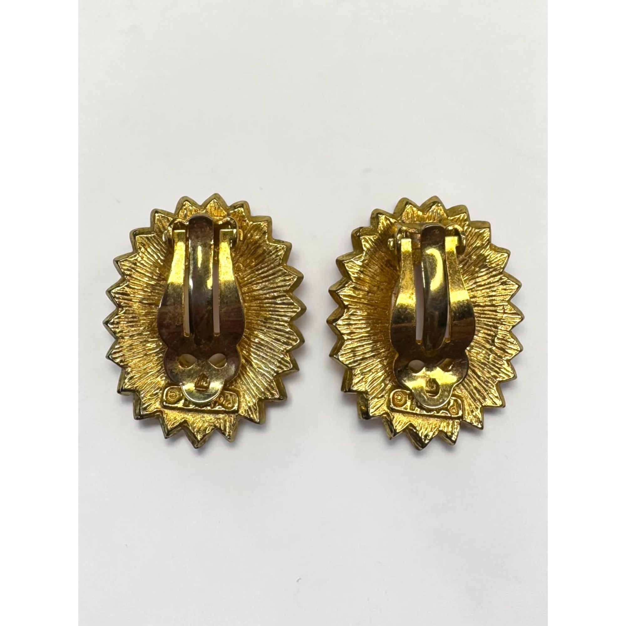 Polcini Clip On Earrings Gold Tone White Cabochon Sunflower Enamel Vintage