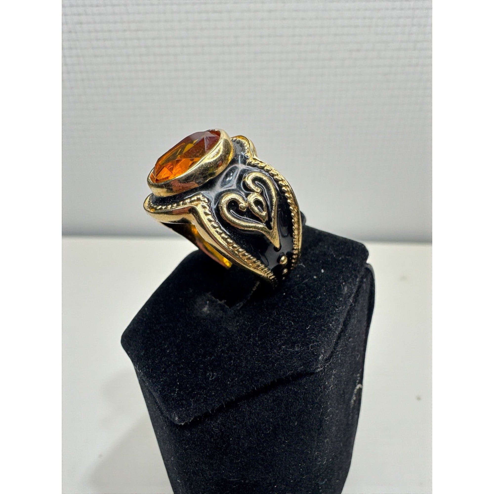 Vintage Gold Tone Black Enamel Amber Crystal Statement Ring Size 8.25