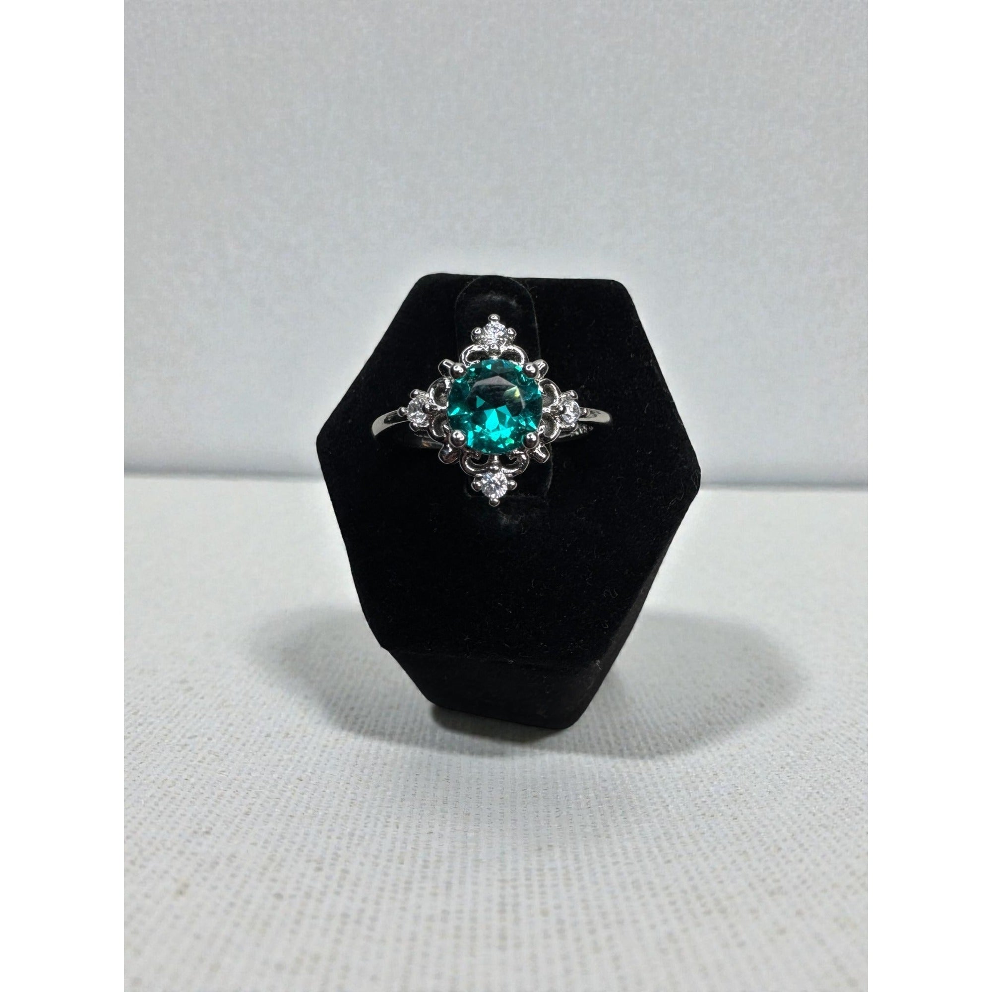 Teal Blue Green Crystal Halo Ring Silver Tone Statement Ring Size 7.5