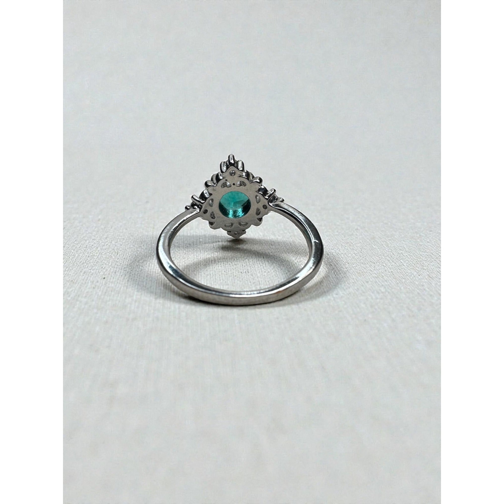 Teal Blue Green Crystal Halo Ring Silver Tone Statement Ring Size 7.5