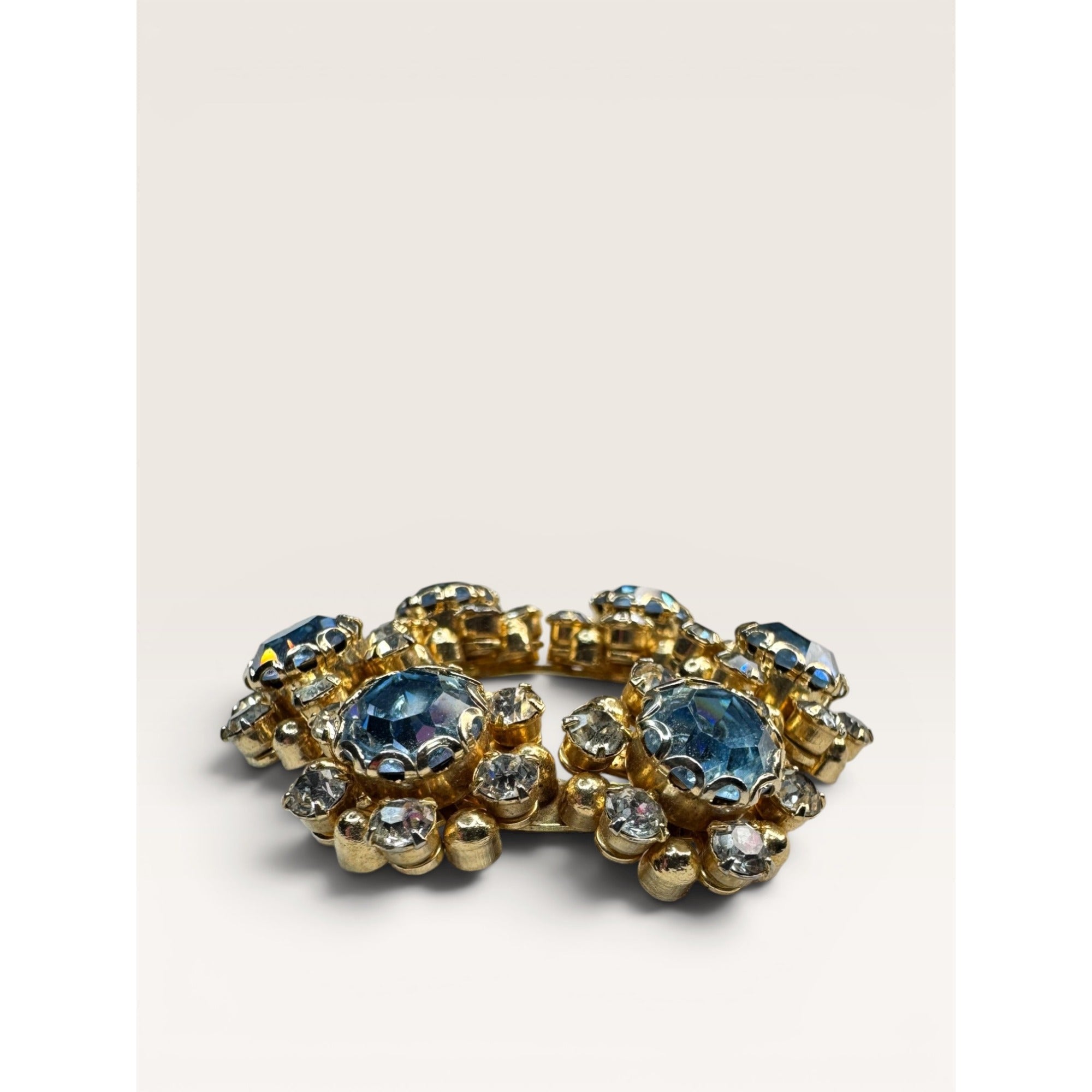 1950s Mid Century Blue Crystal Wreath Brooch Gold Tone Floral Vintage