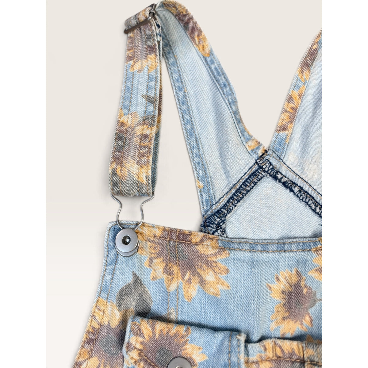 No Boundaries Sunflower Denim Shortalls Juniors M 7-9 Distressed Overalls NWT