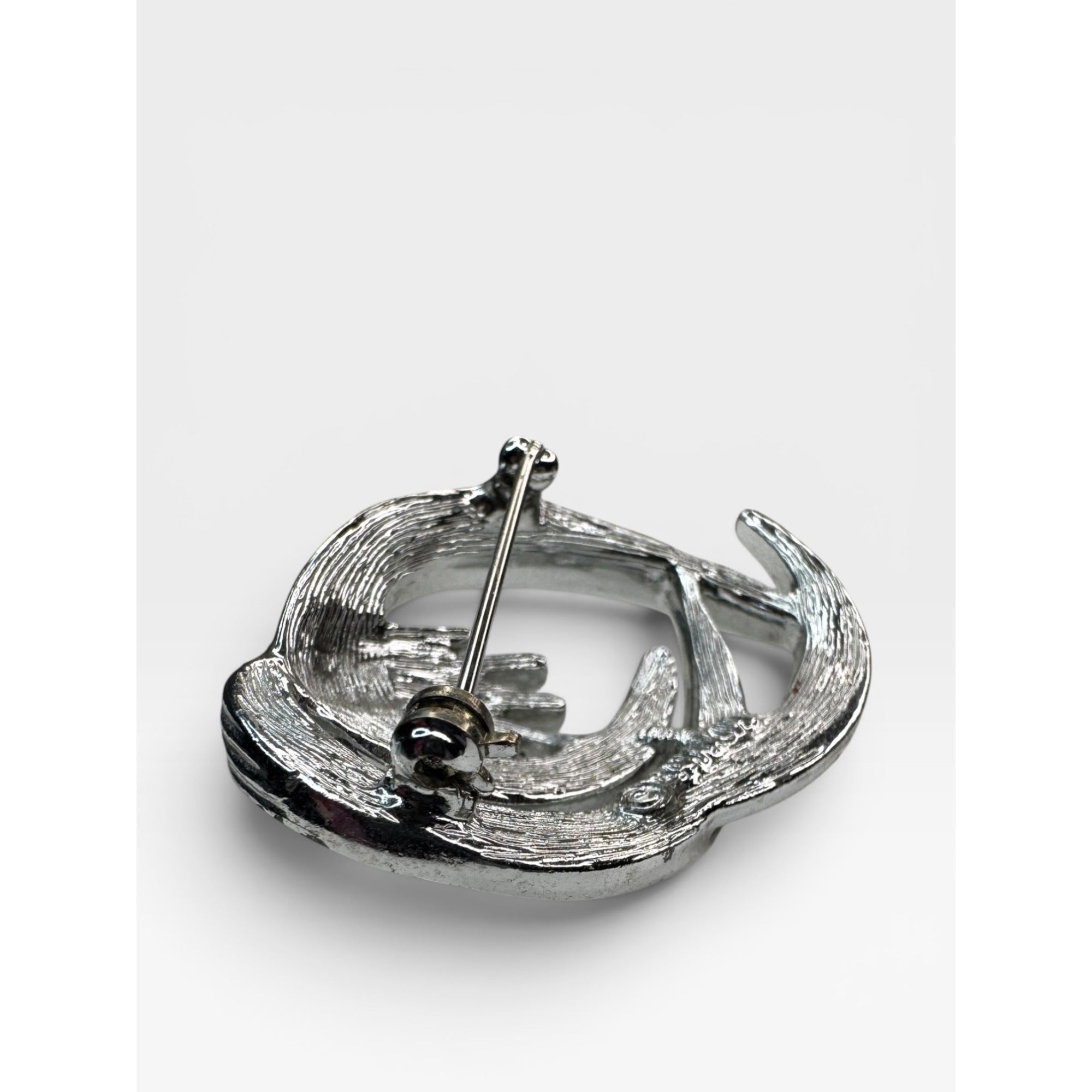 Sarah Coventry Abstract Swirl Brooch Silver Tone Modernist Ribbon Pin 1980s