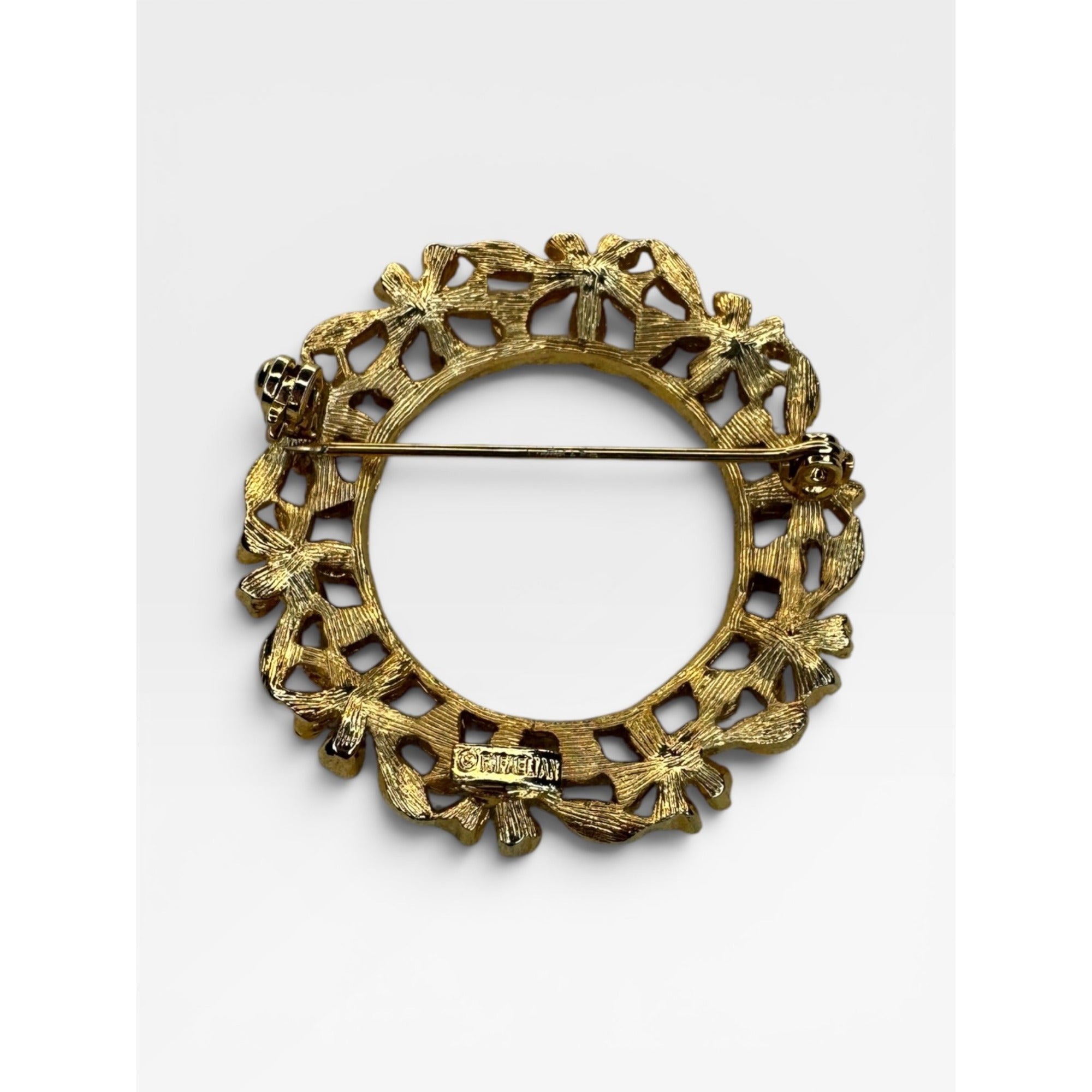 Rafaelian Floral Wreath Brooch Green White Crystal Gold Tone Pin