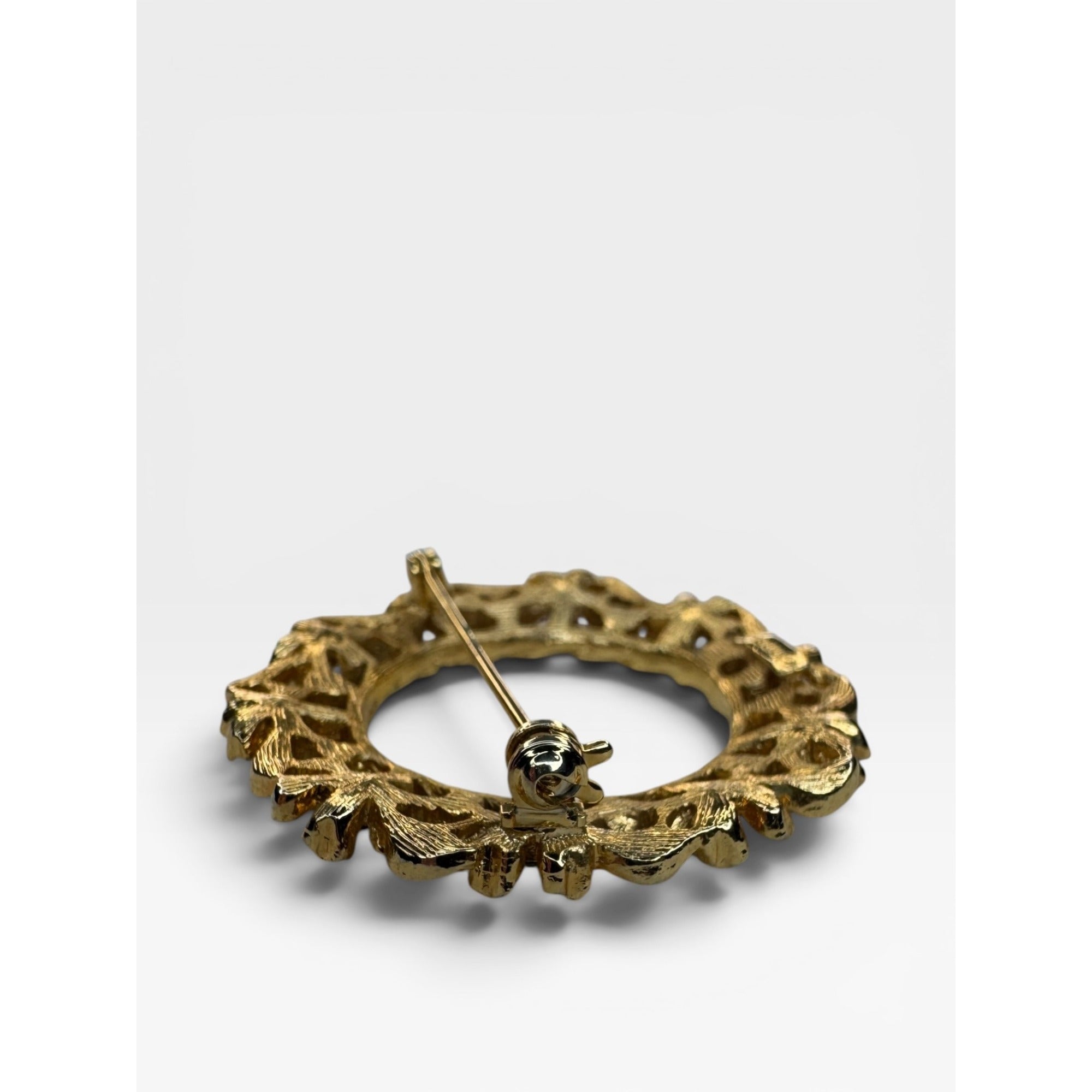 Rafaelian Floral Wreath Brooch Green White Crystal Gold Tone Pin