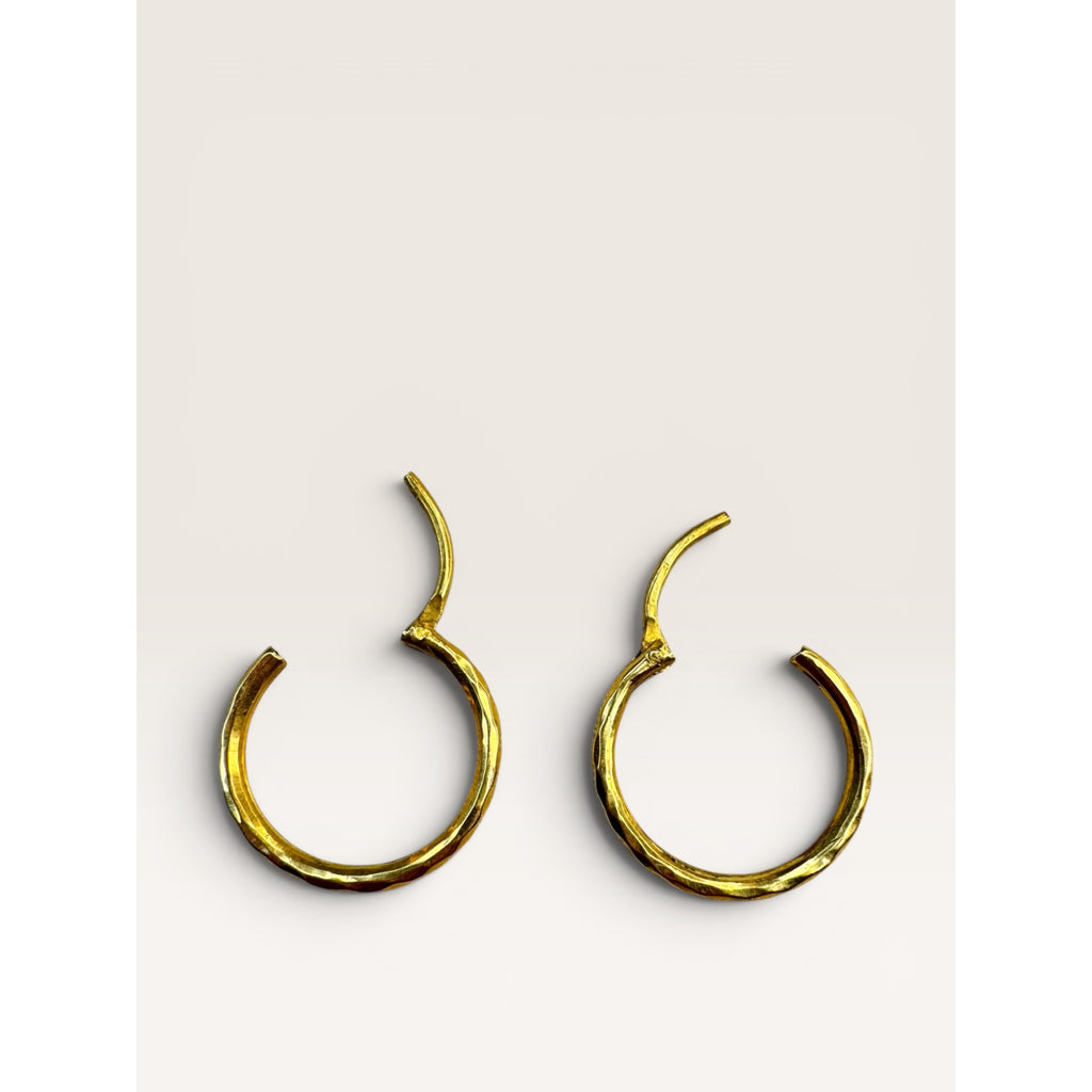 18K Gold Diamond Cut Endless Hoop Earrings Faceted Round Hoops 24mm