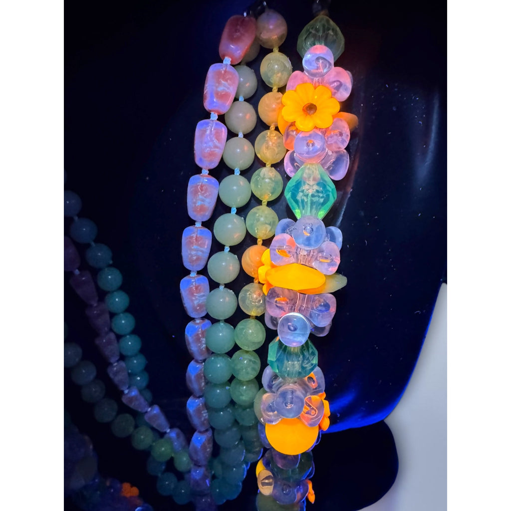 Selro Selini Fluorescent Lucite Bead Necklace Earrings Set 1960s Vintage Glow